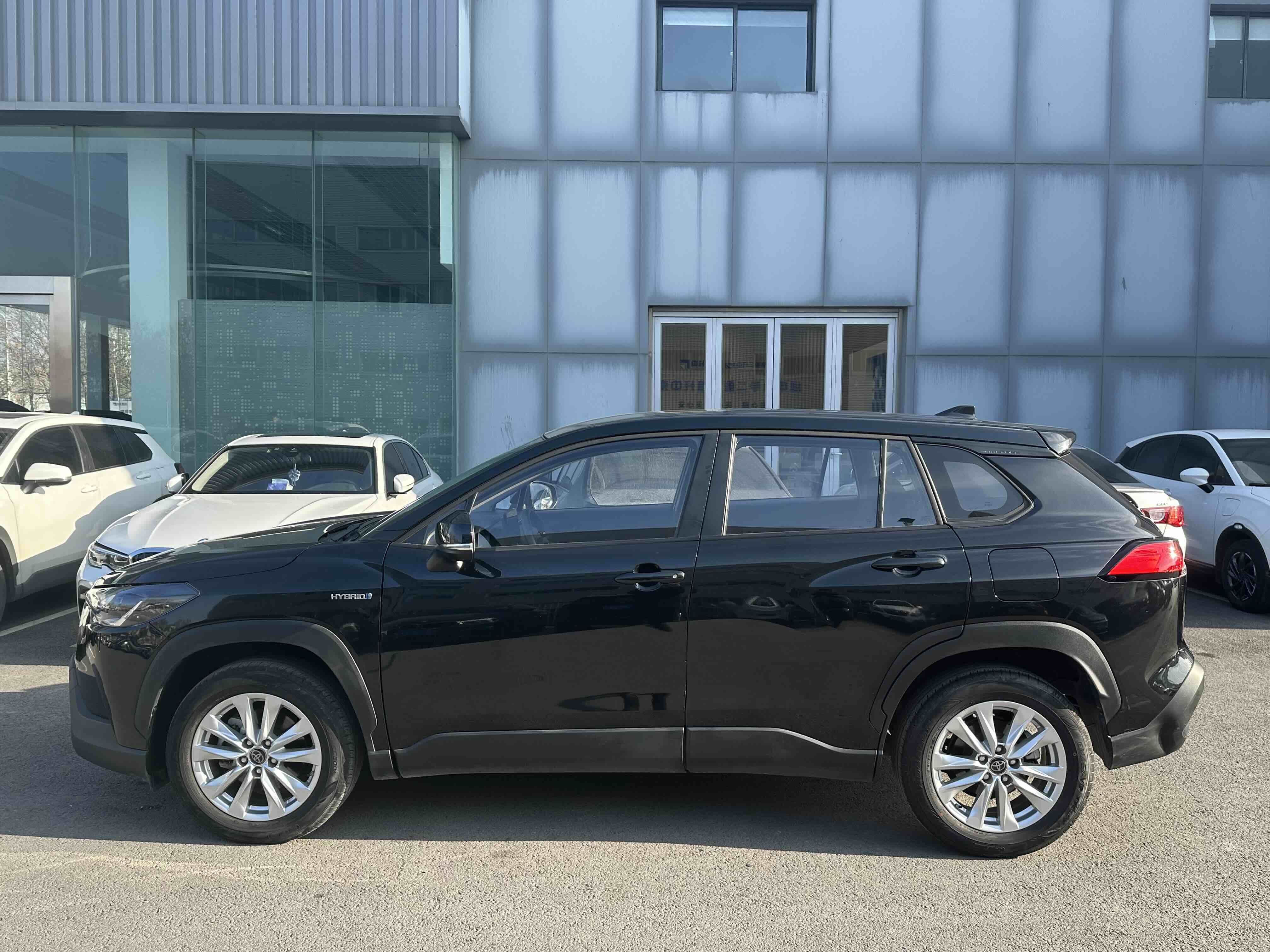 Corolla Cross 2023 immagine di auto #15