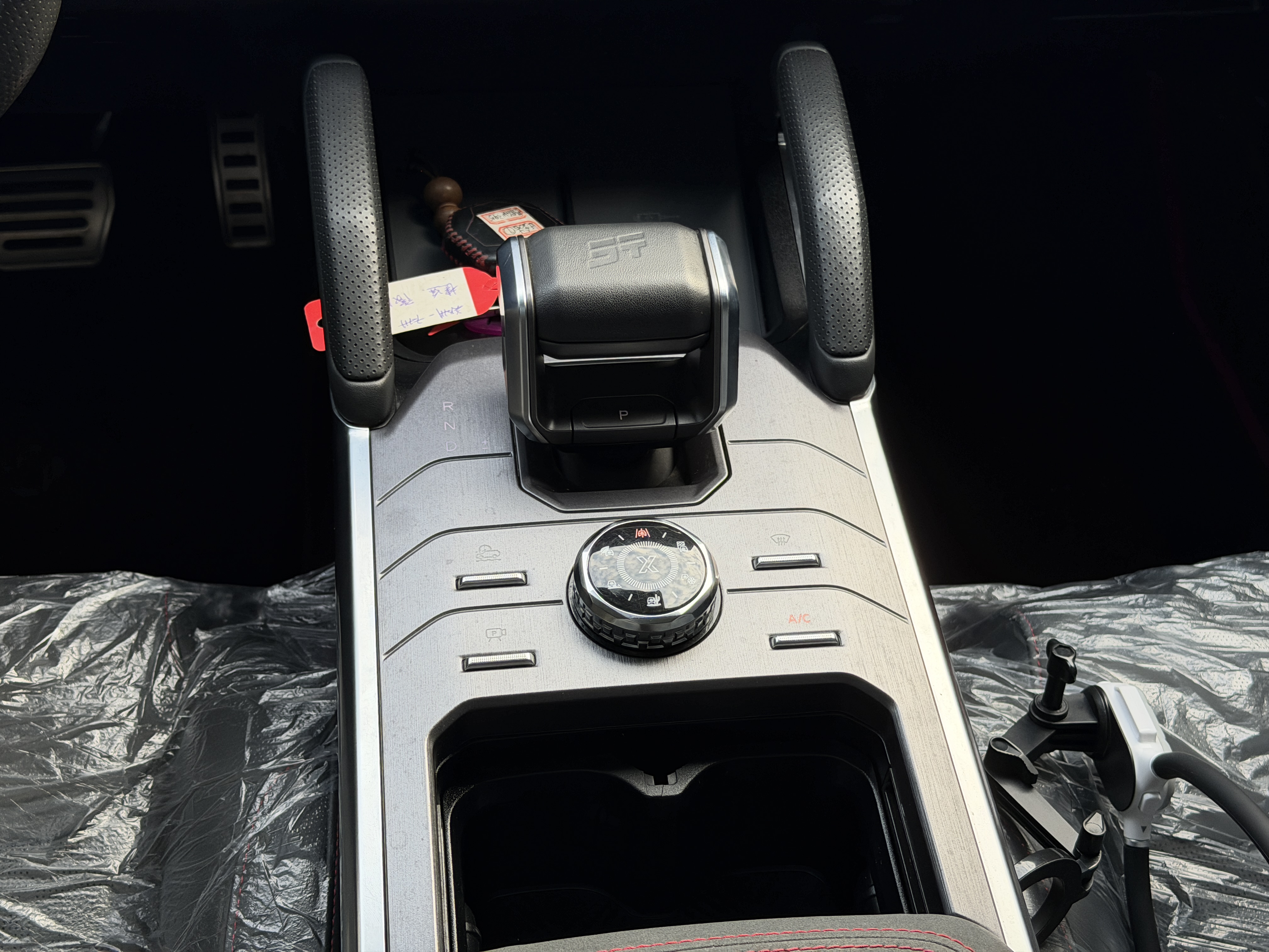 Jetour Shanhai Traveller 2023 car image #15