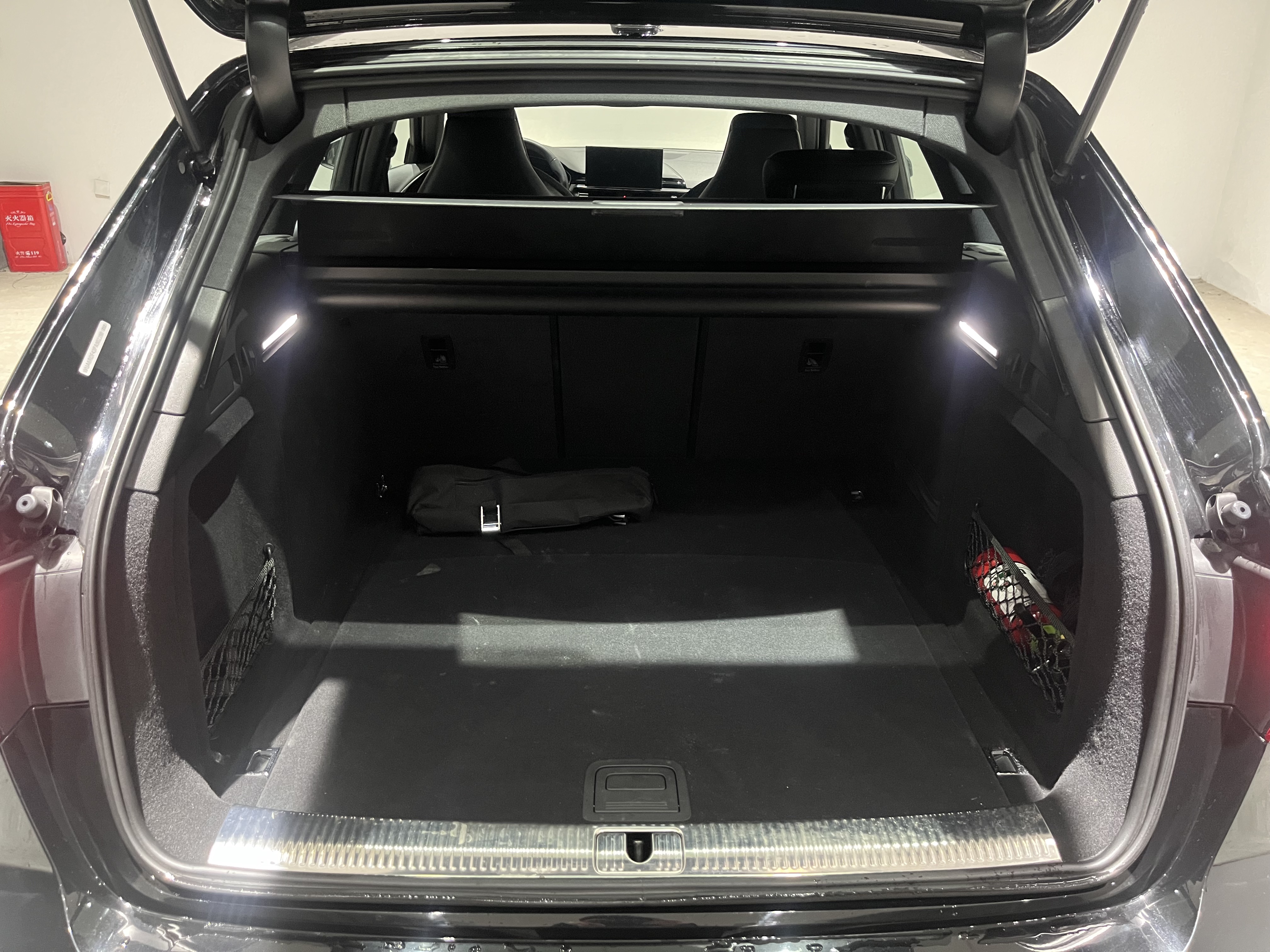 Audi RS 4 2024 car image #15