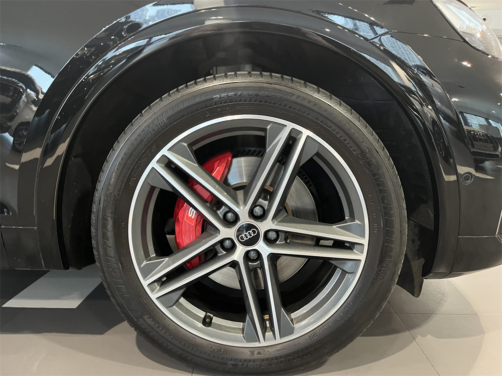 Audi SQ5 2023 immagine di auto #15