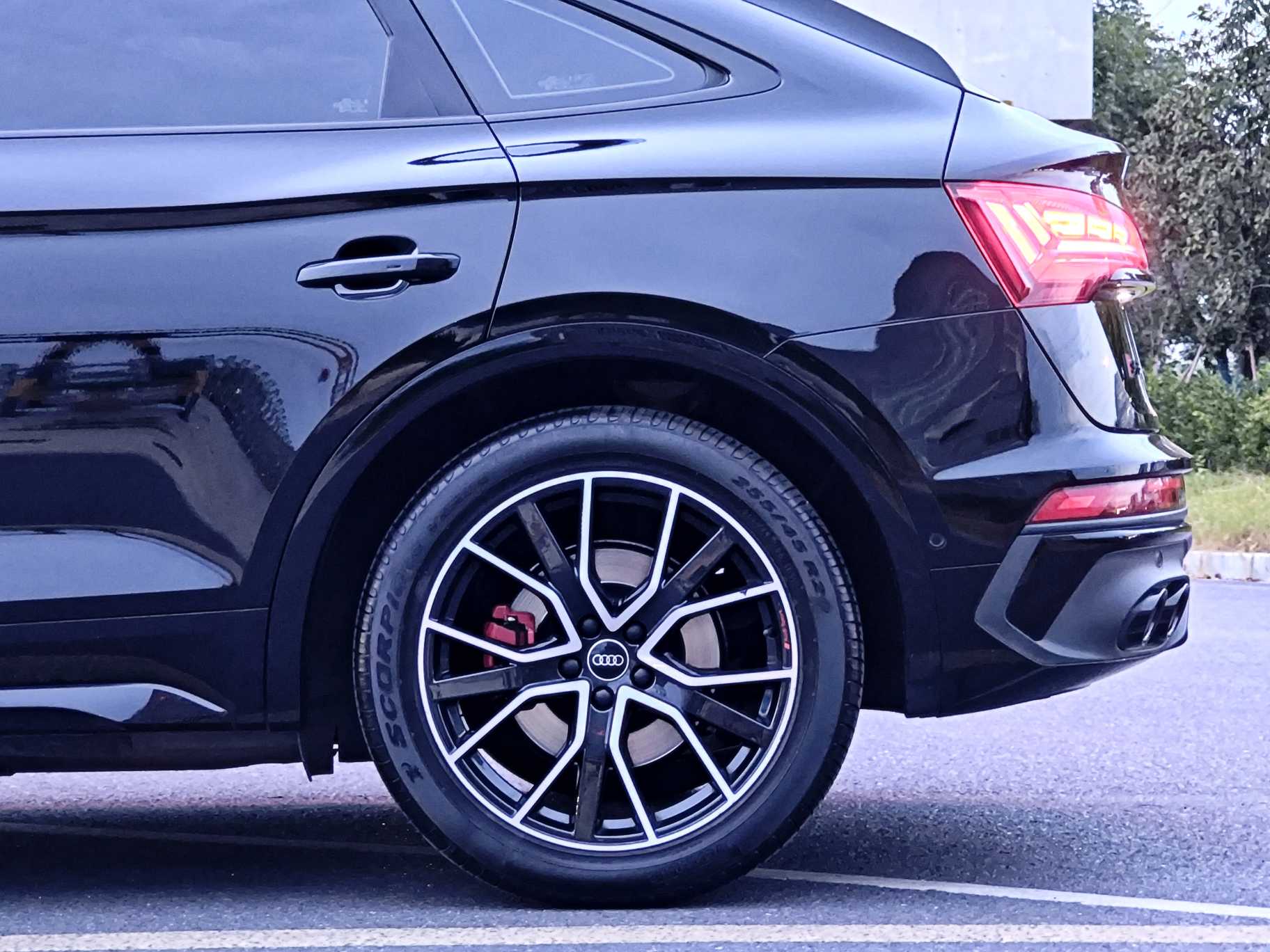 Audi SQ5 2023 imagem de carro #15