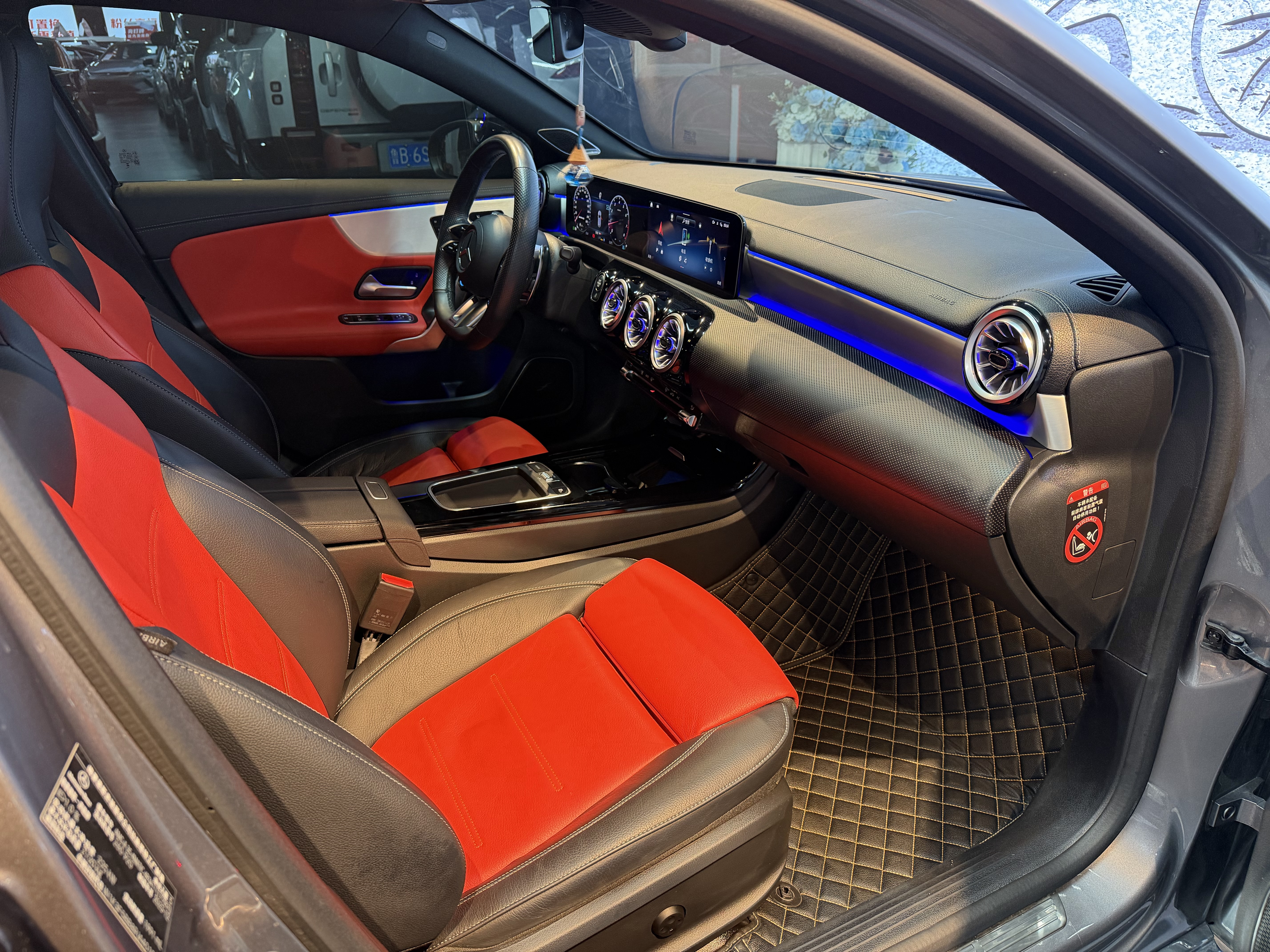 Mercedes-Benz A AMG (Imported) 2024 immagine di auto #15