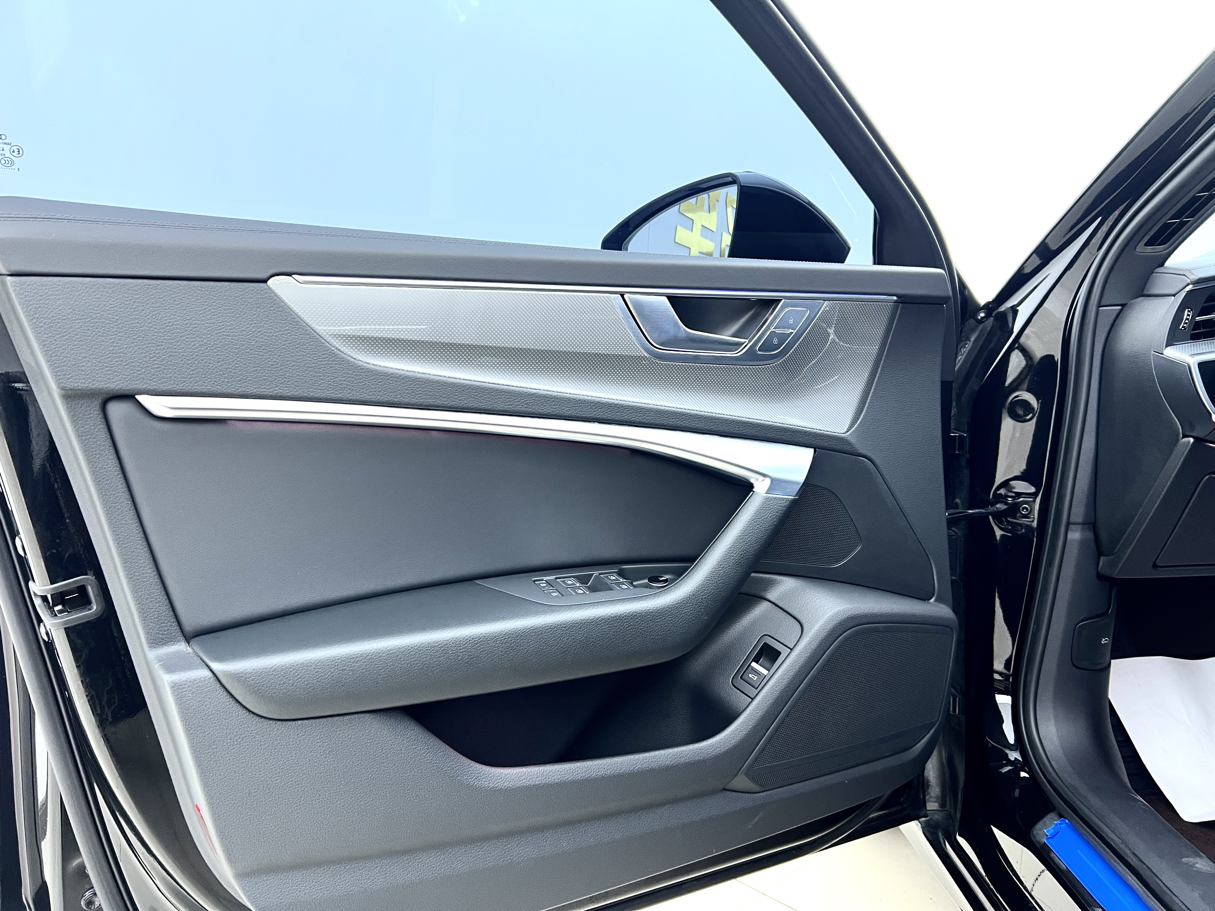 Audi A6L 2024 car image #15