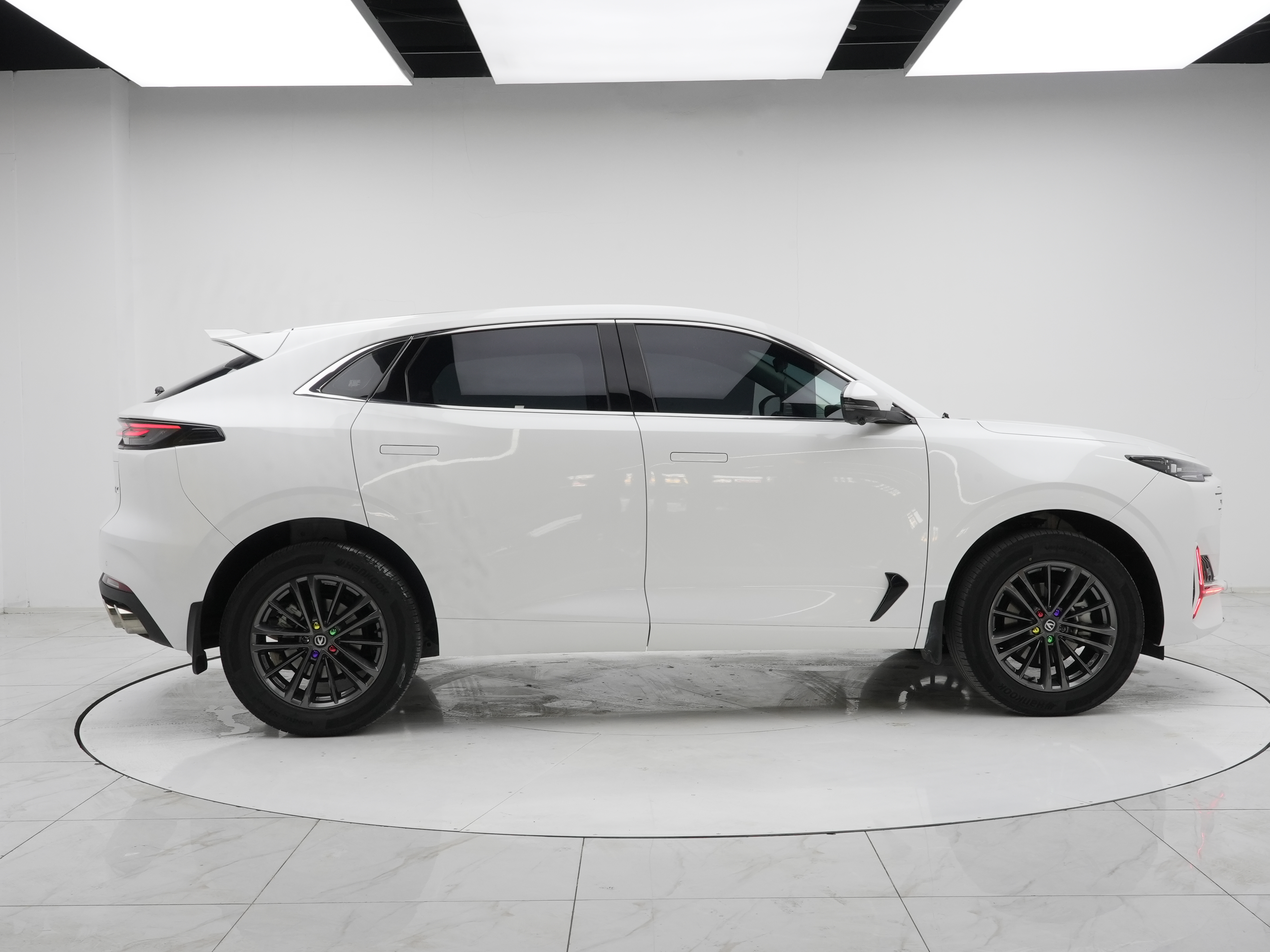 Changan UNI-K 2024 #15 Changan UNI-K 2024 car image #15