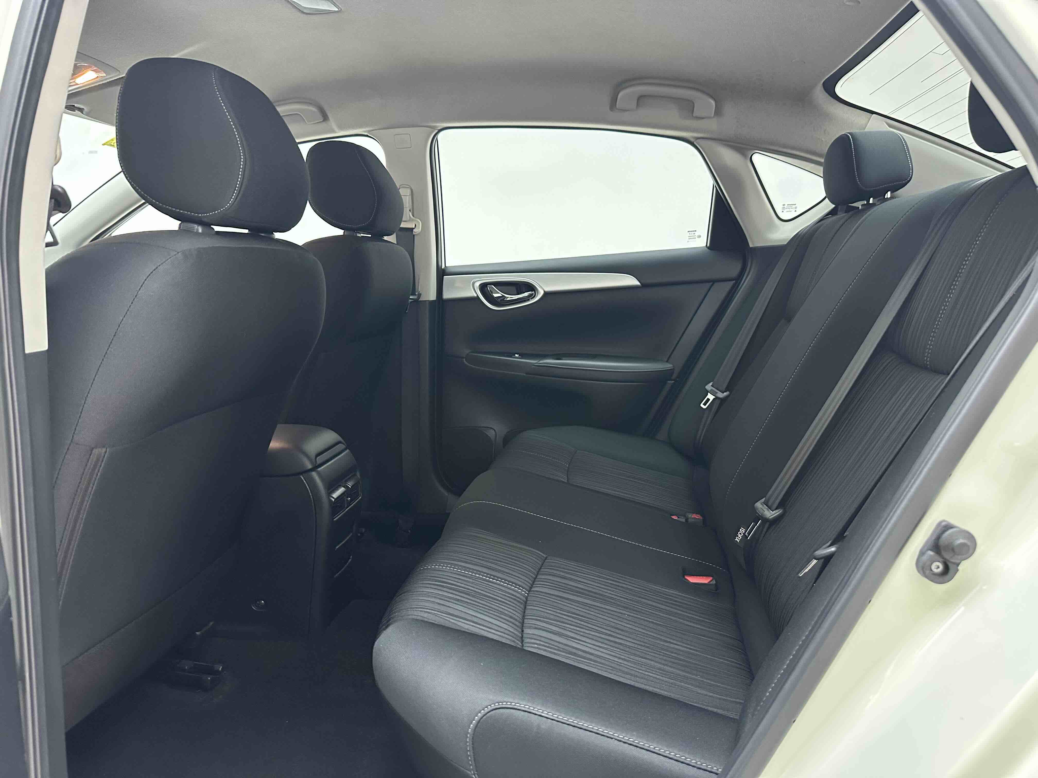 Nissan Sylphy 2024 صورة سيارة #15