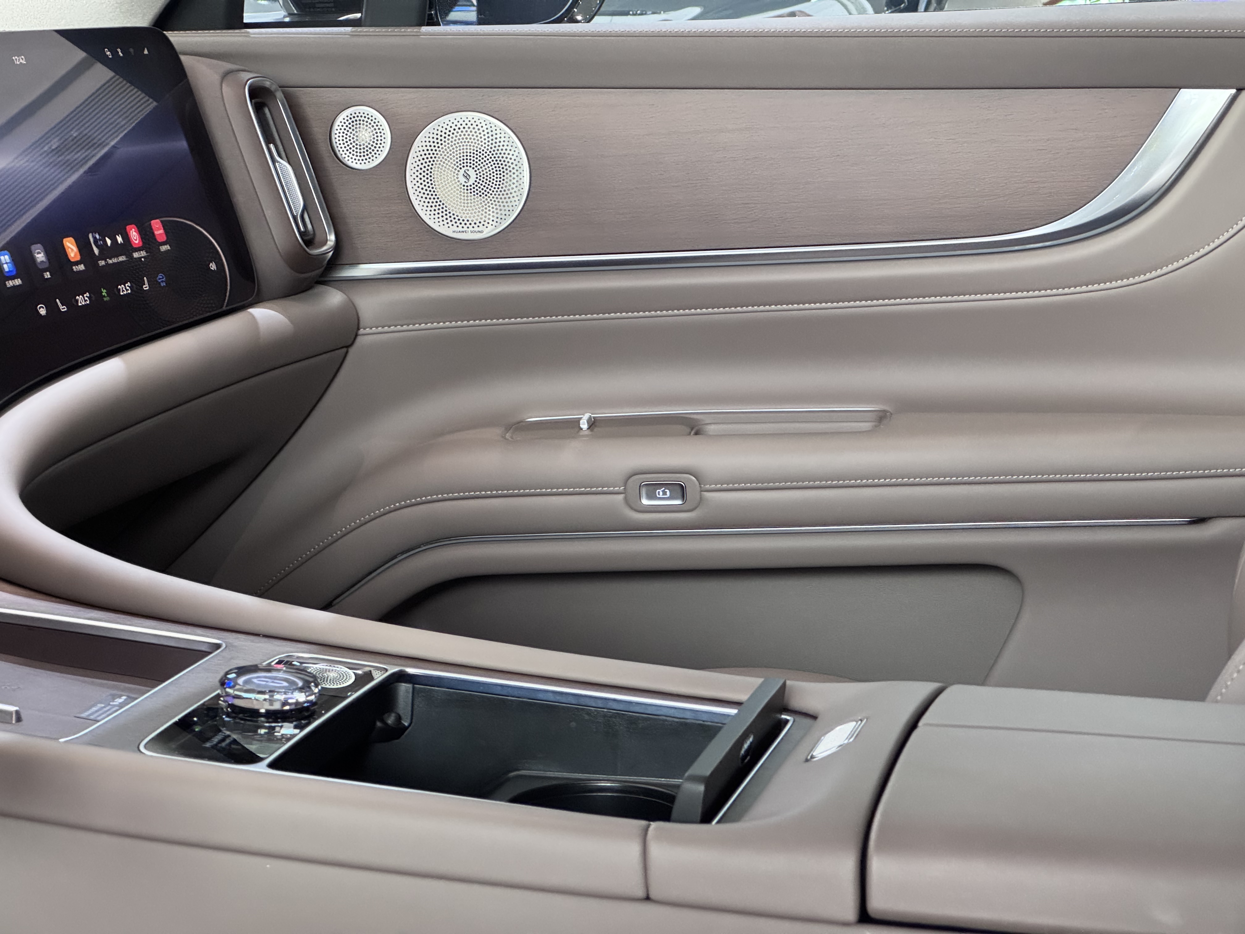 2025 #15 2025 car image #15