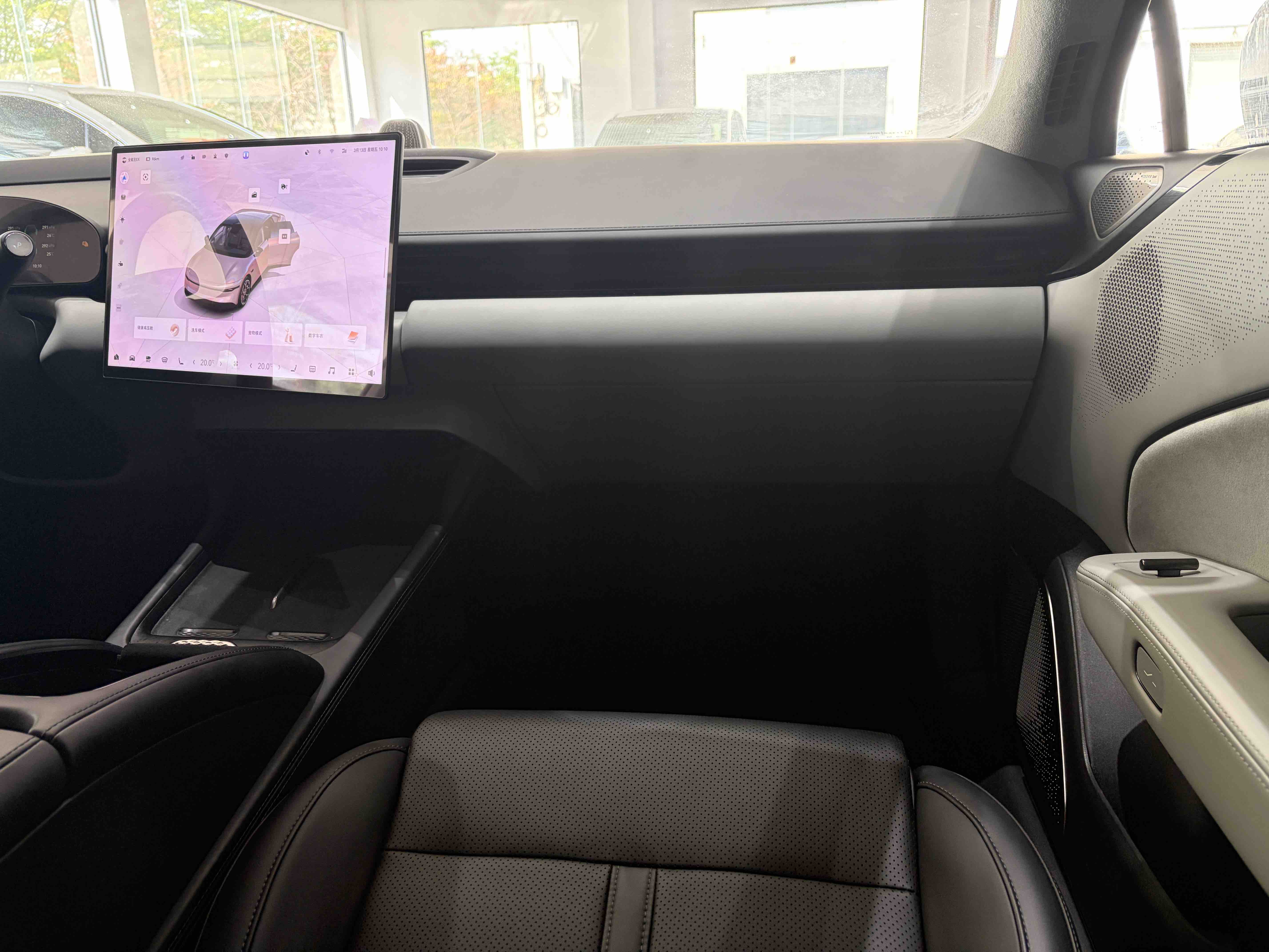 极氪 极氪007 2024 汽车图片 #15