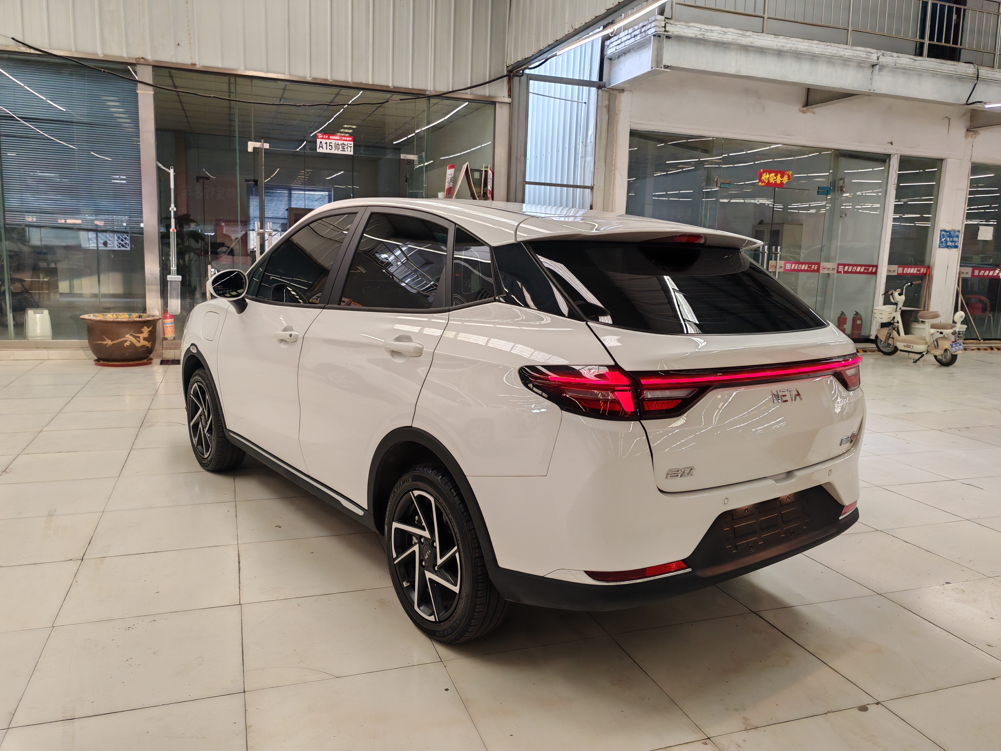 哪吒汽车 哪吒AYA 2024 汽车图片 #15