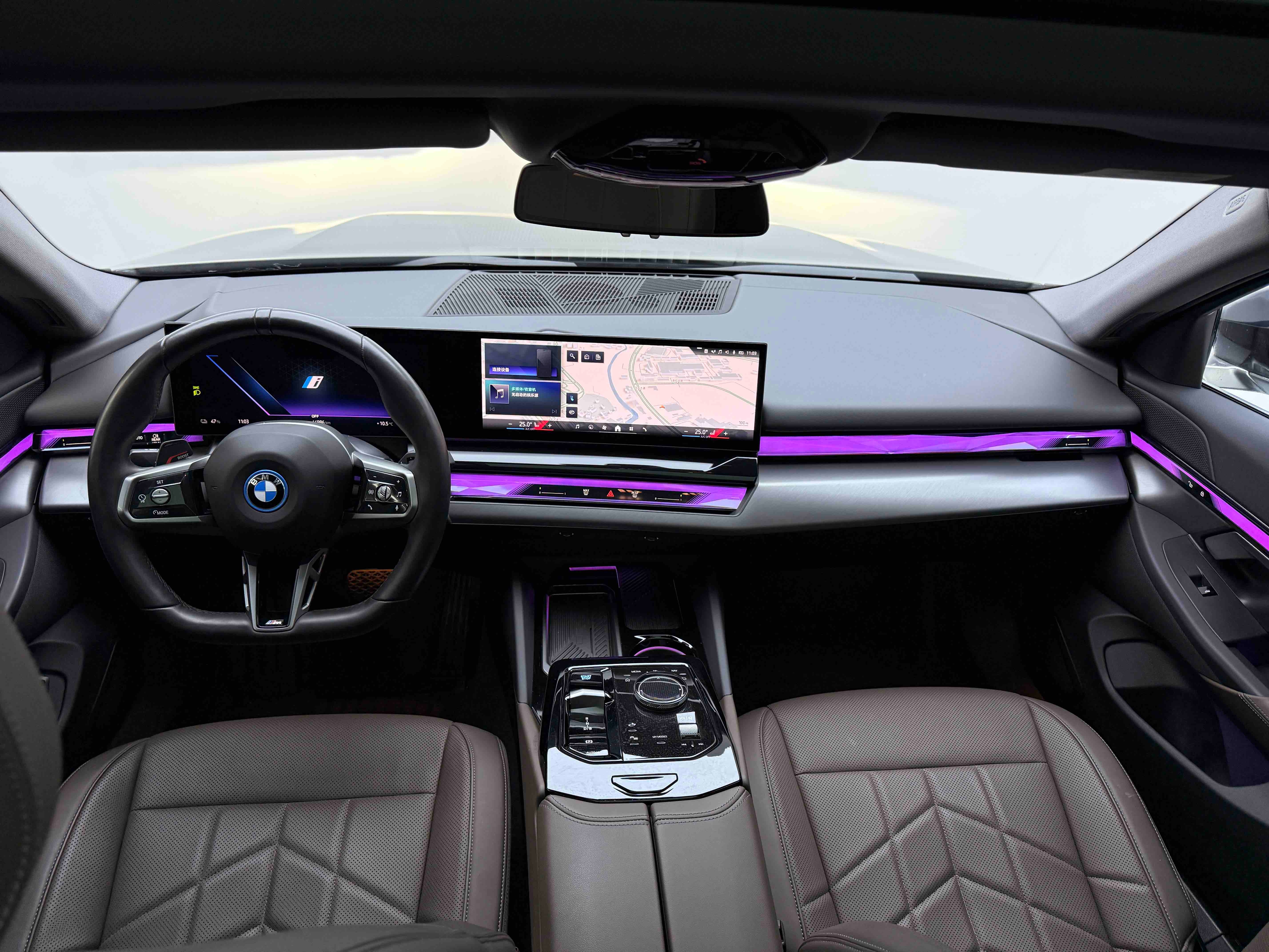 BMW i5 2024 immagine di auto #15