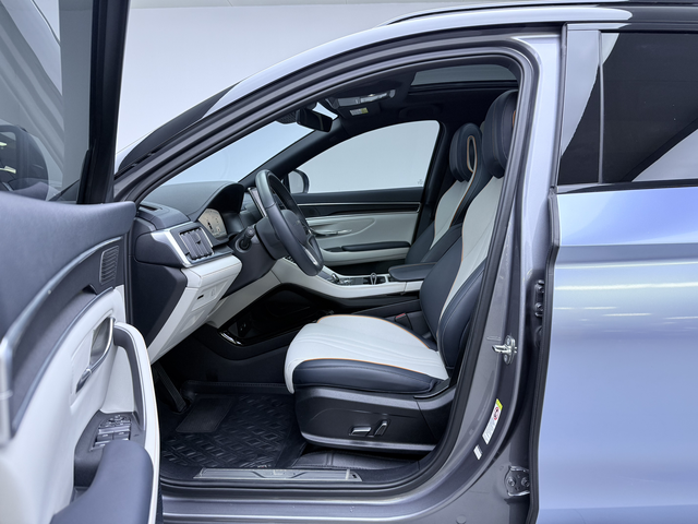 BYD Song Plus New Energy 2024 car image #15