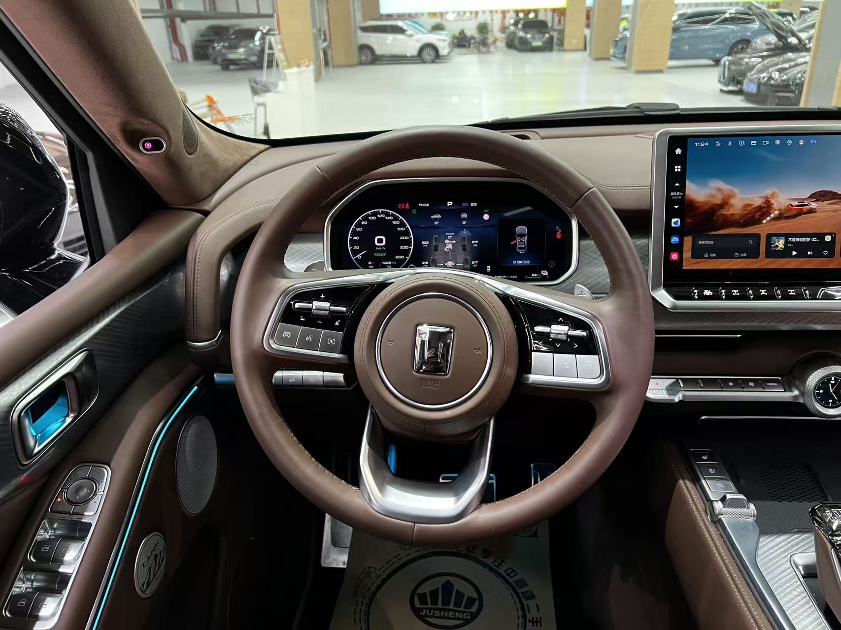 Tank 700 New Energy 2024 car image #15