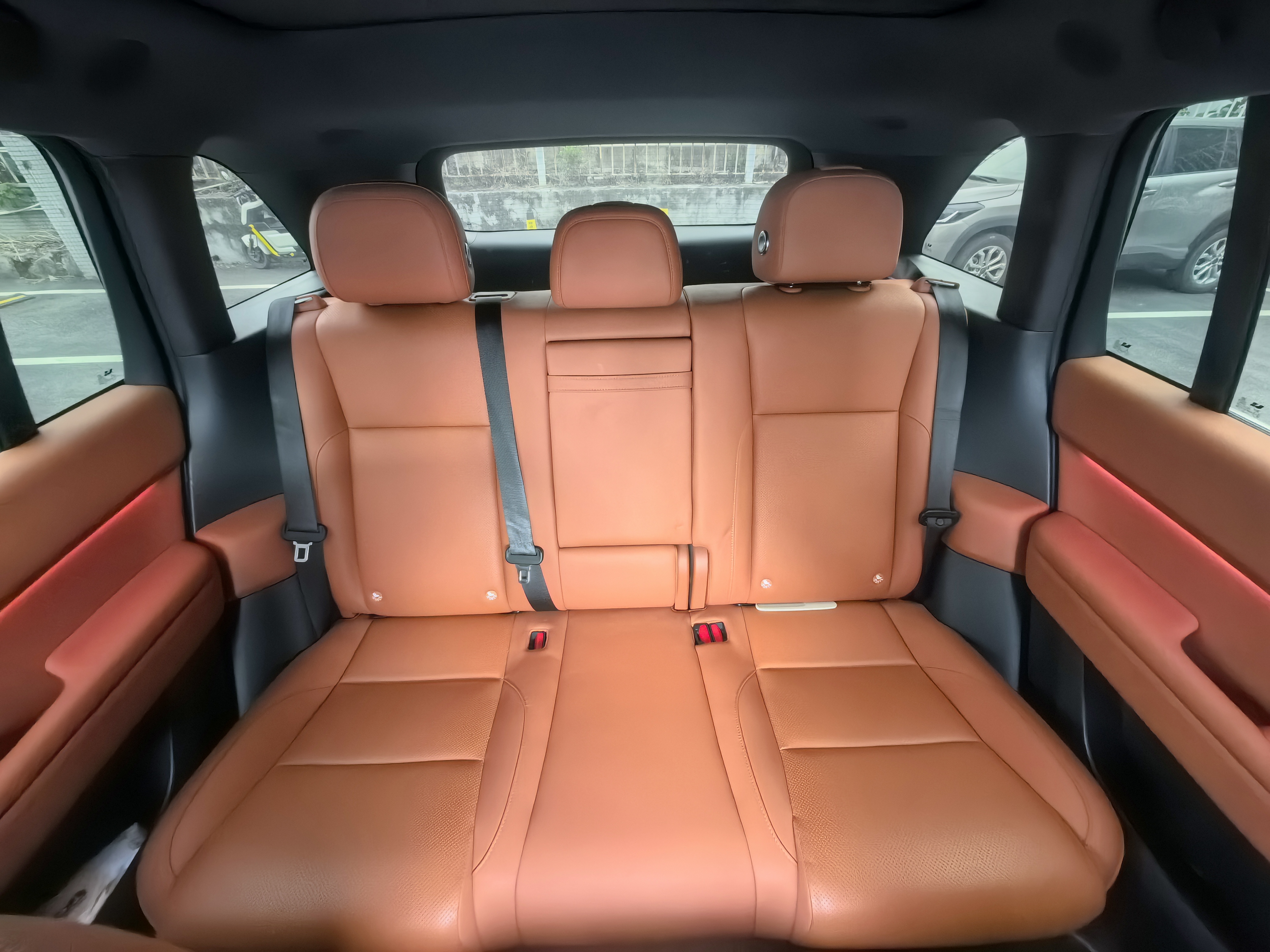 理想汽车 理想L6 2024 汽车图片 #15