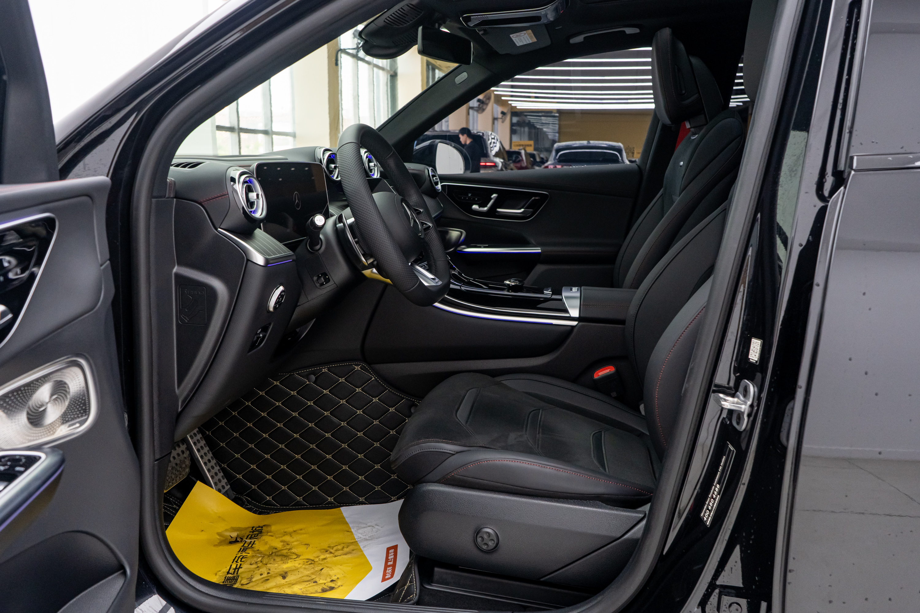 Mercedes-Benz GLC AMG 2025 #15 Mercedes-Benz GLC AMG 2025 immagine di auto #15