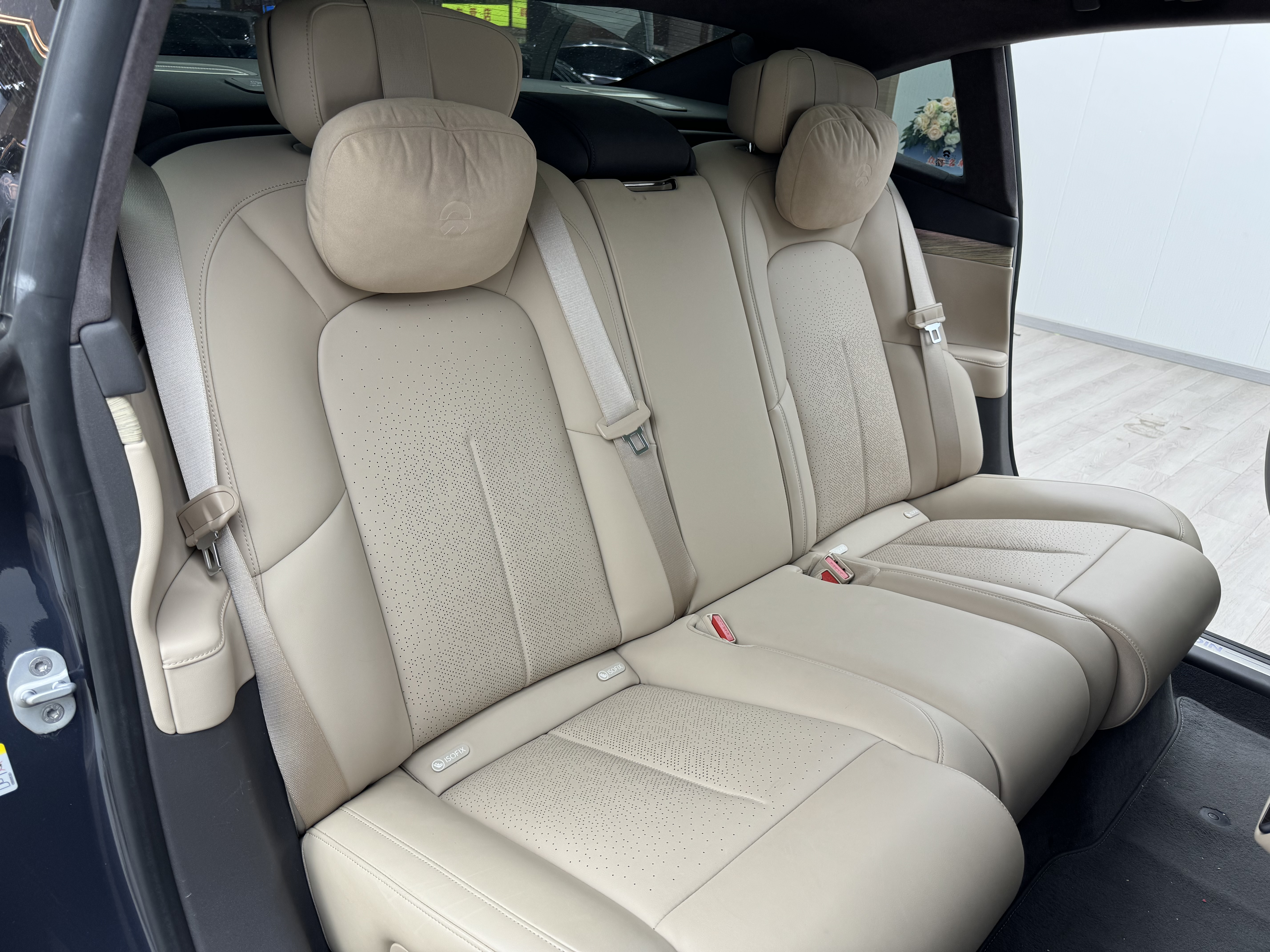 NIO ET7 2024 car image #15