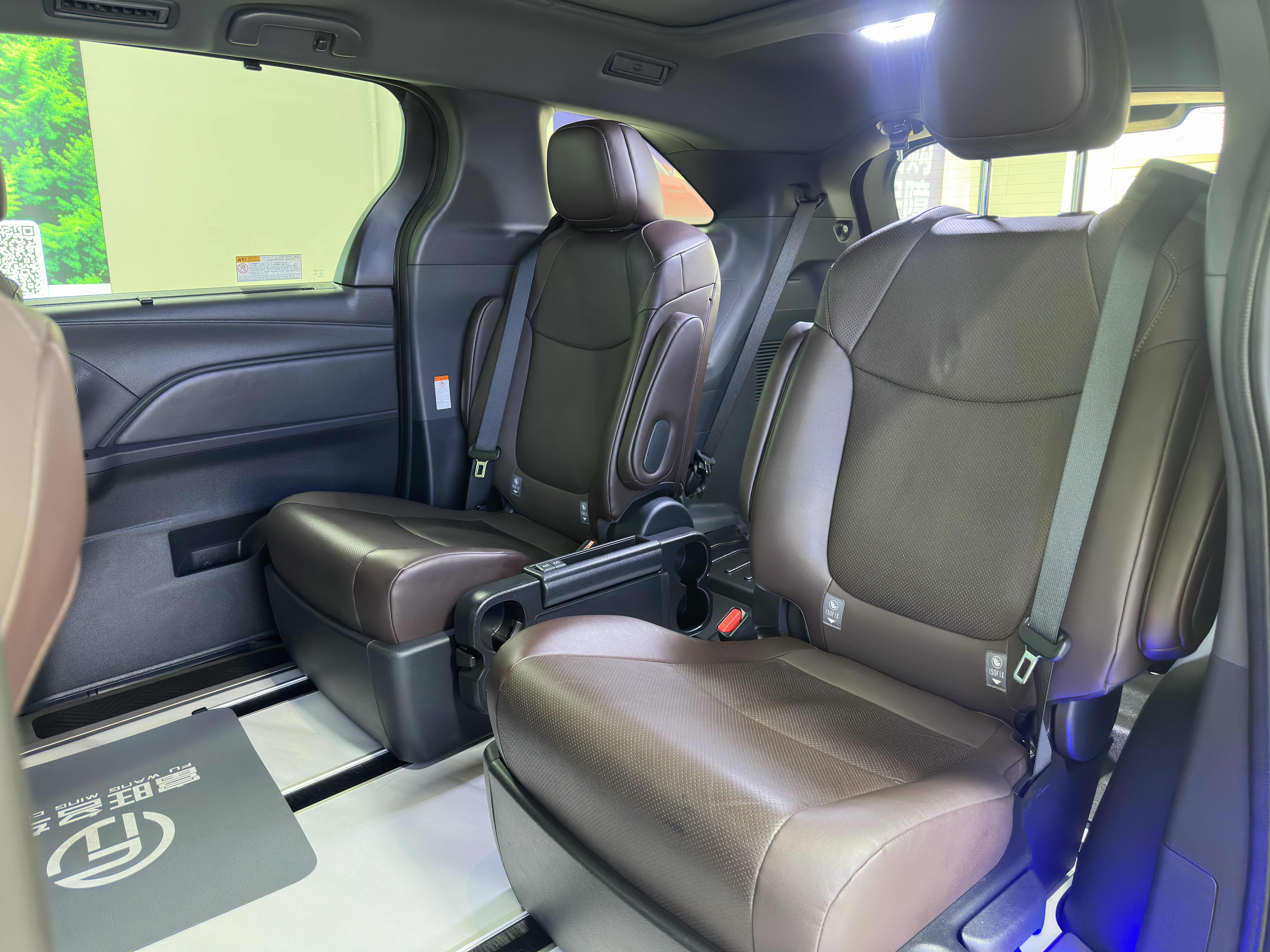 Toyota Granvia 2024 #15 Toyota Granvia 2024 car image #15