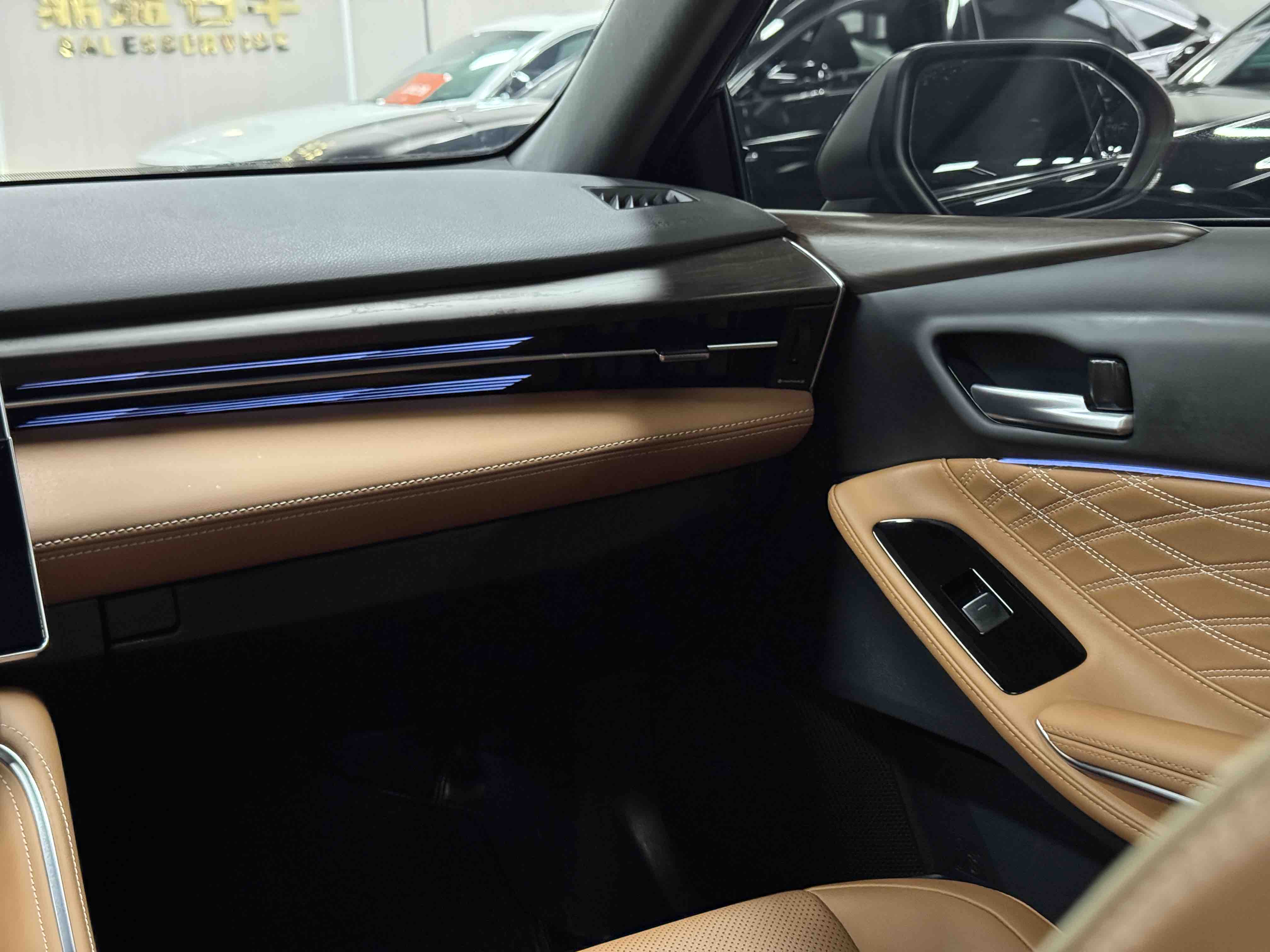 丰田 亚洲龙 2025 汽车图片 #15