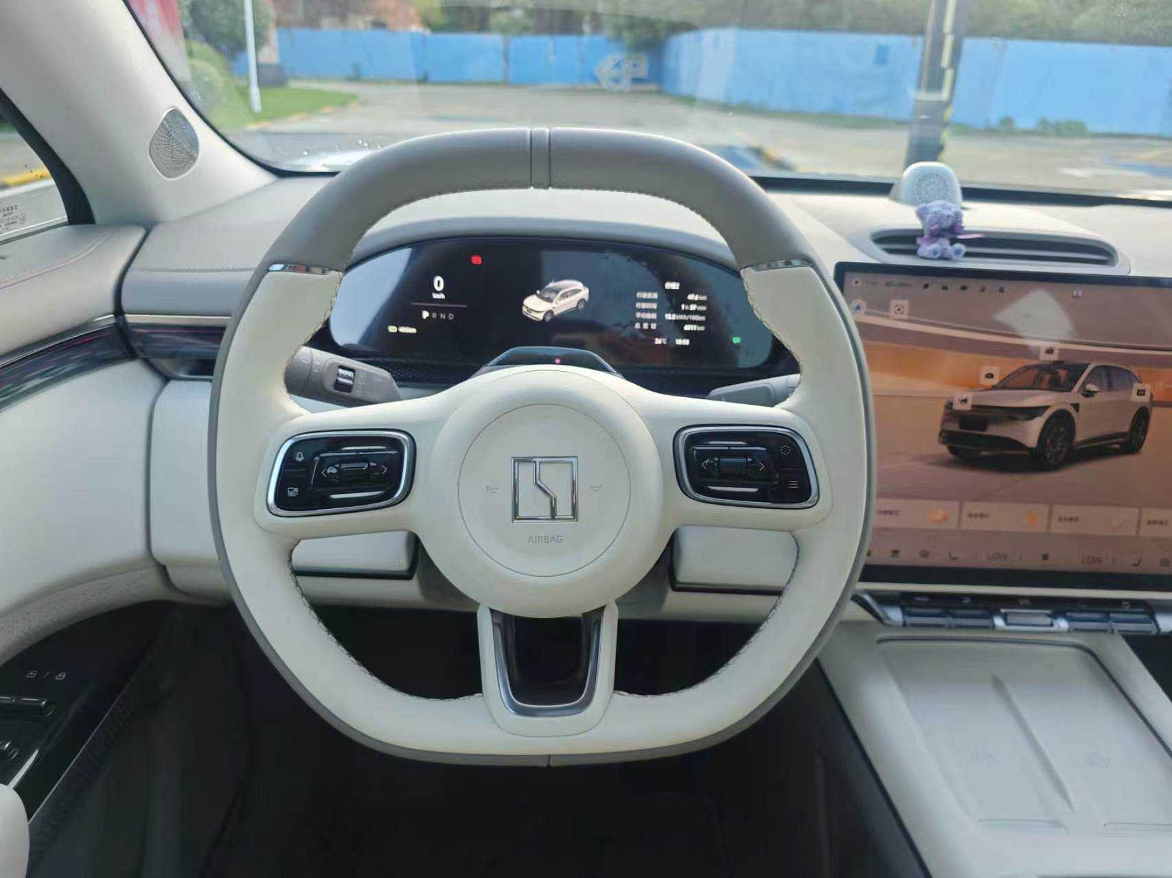 极氪 极氪007 2025 汽车图片 #15