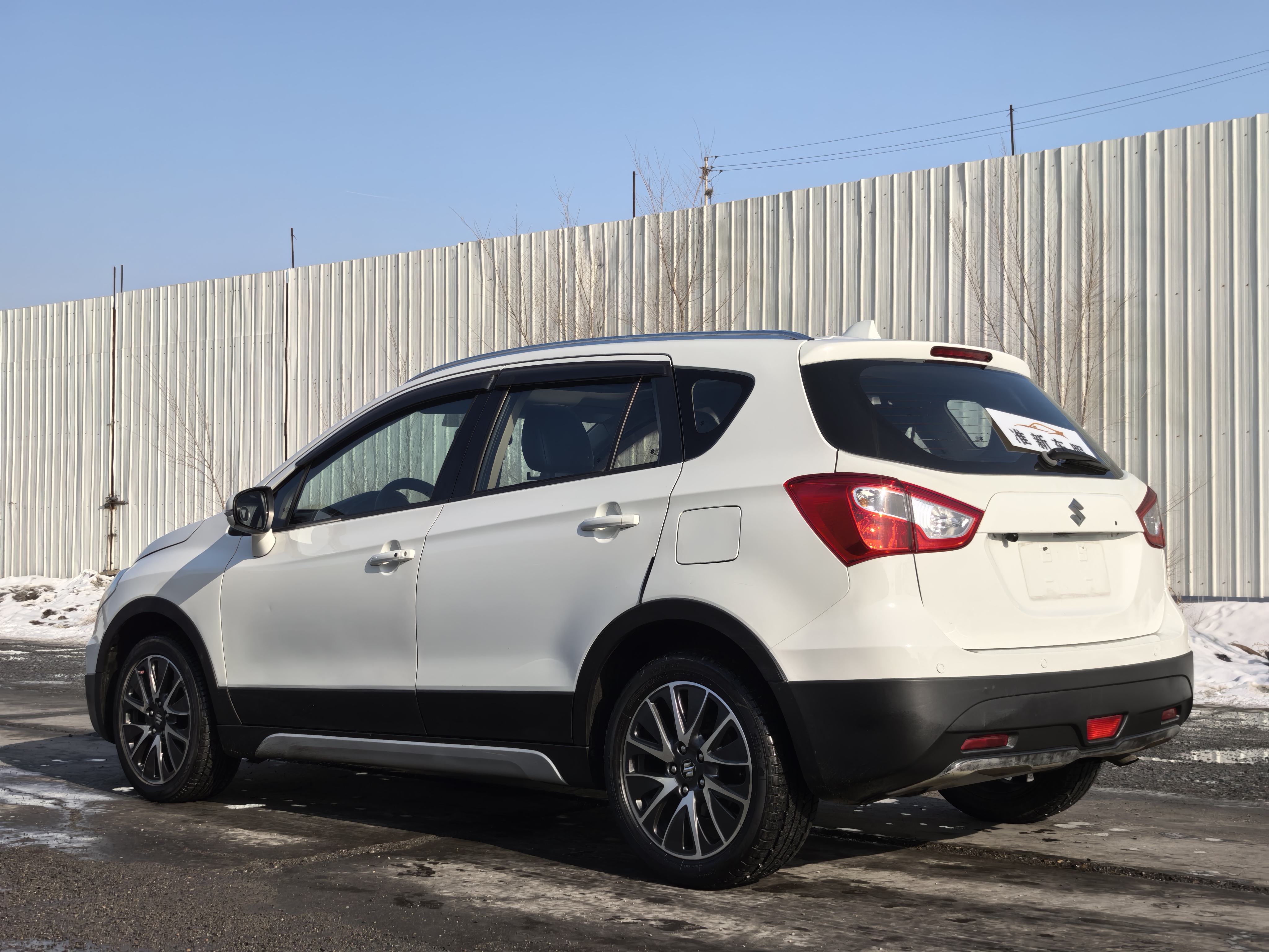 Suzuki S-Cross 2014 صورة سيارة #15