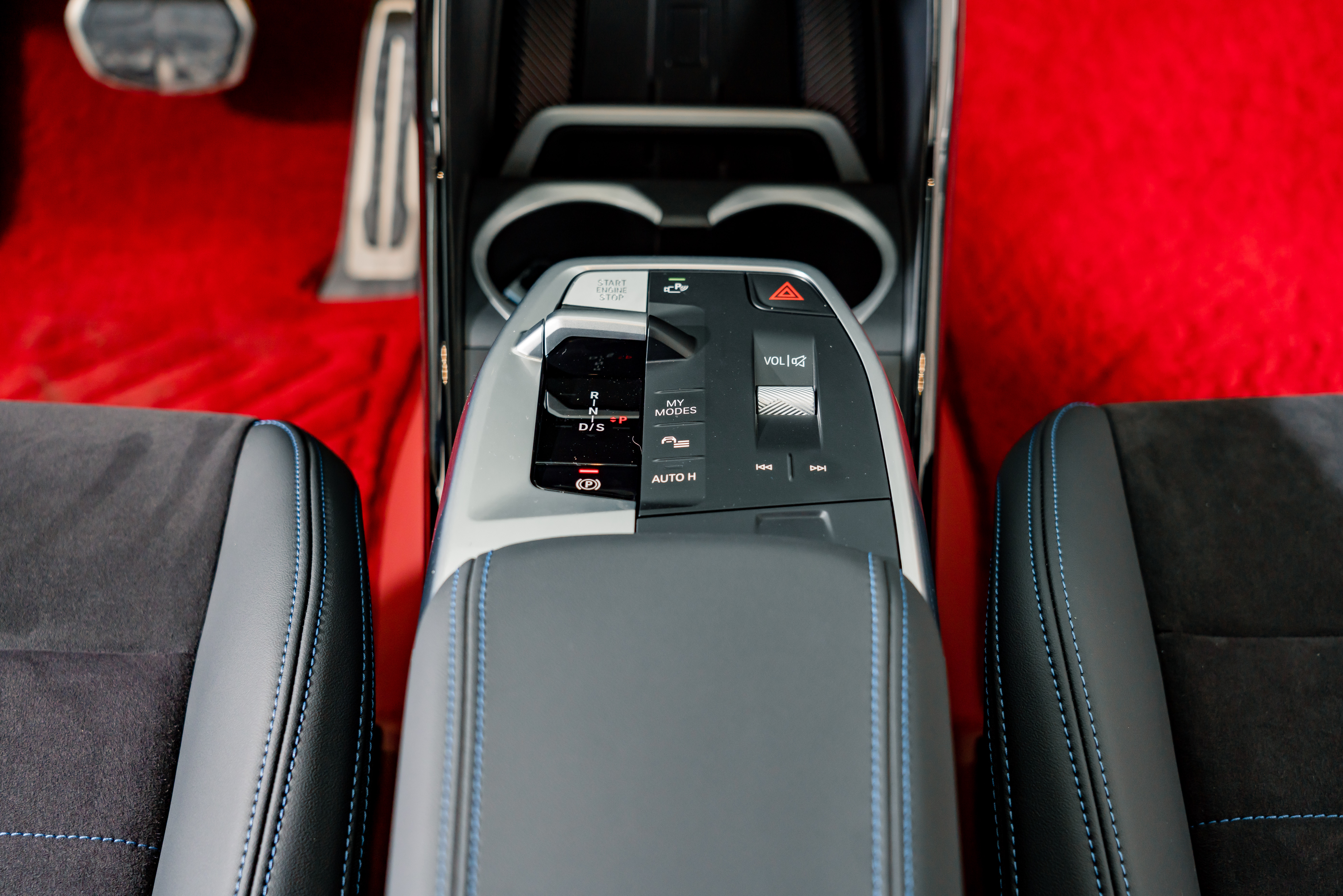 BMW X1 M35Li 2025 car image #15