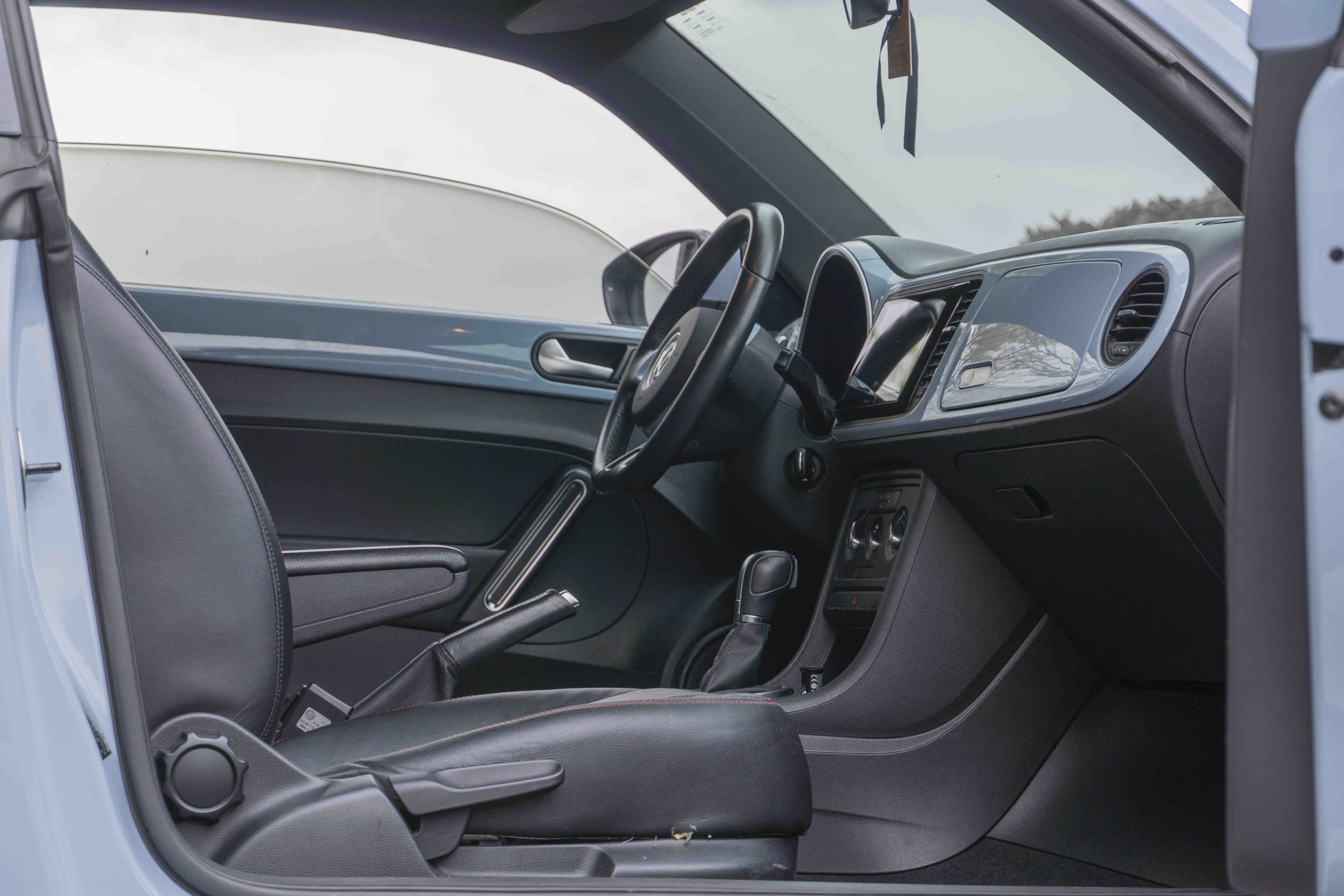 Volkswagen Beetle 2015 immagine di auto #15