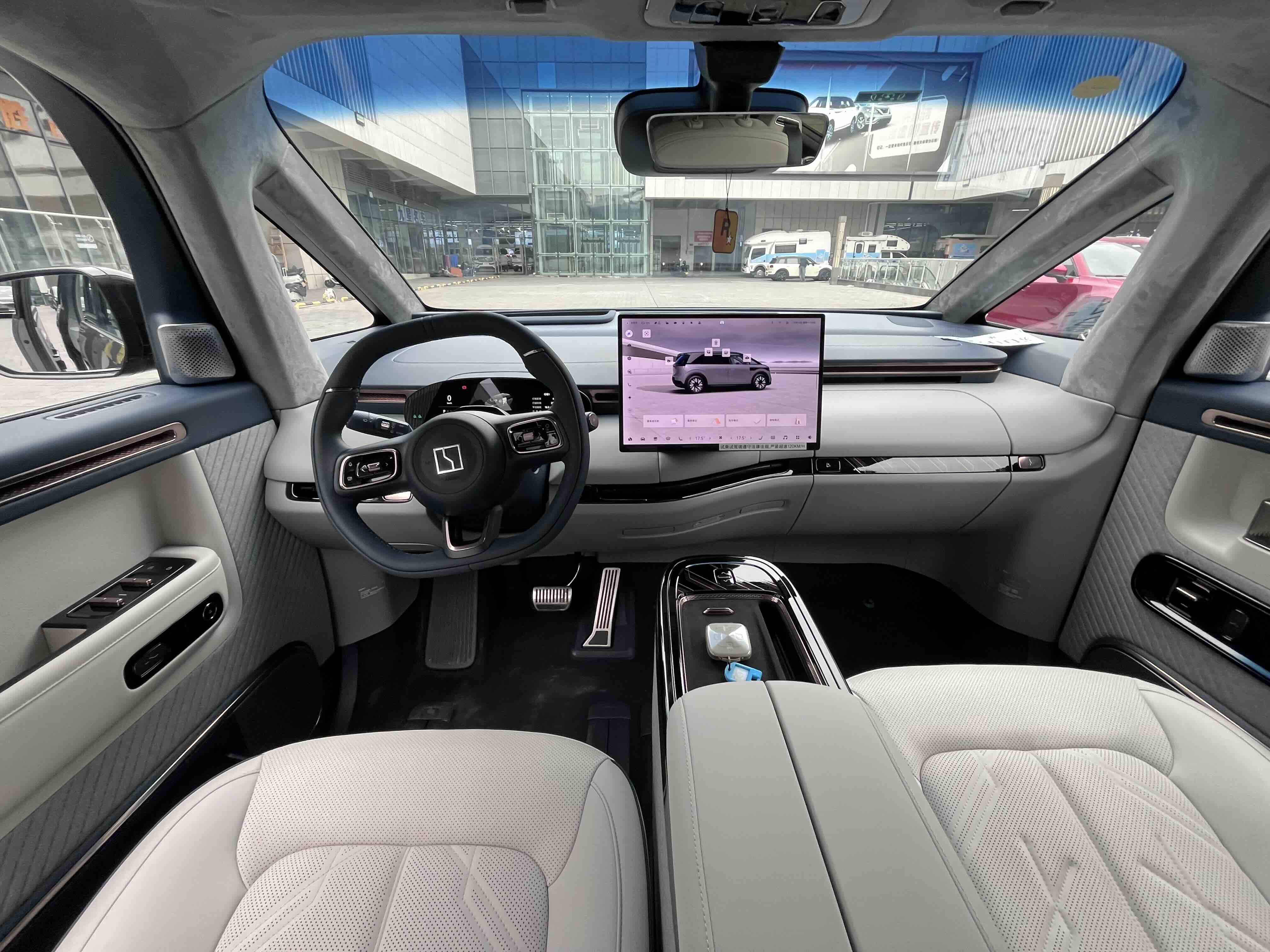 Zeekr MIX 2024 صورة سيارة #15