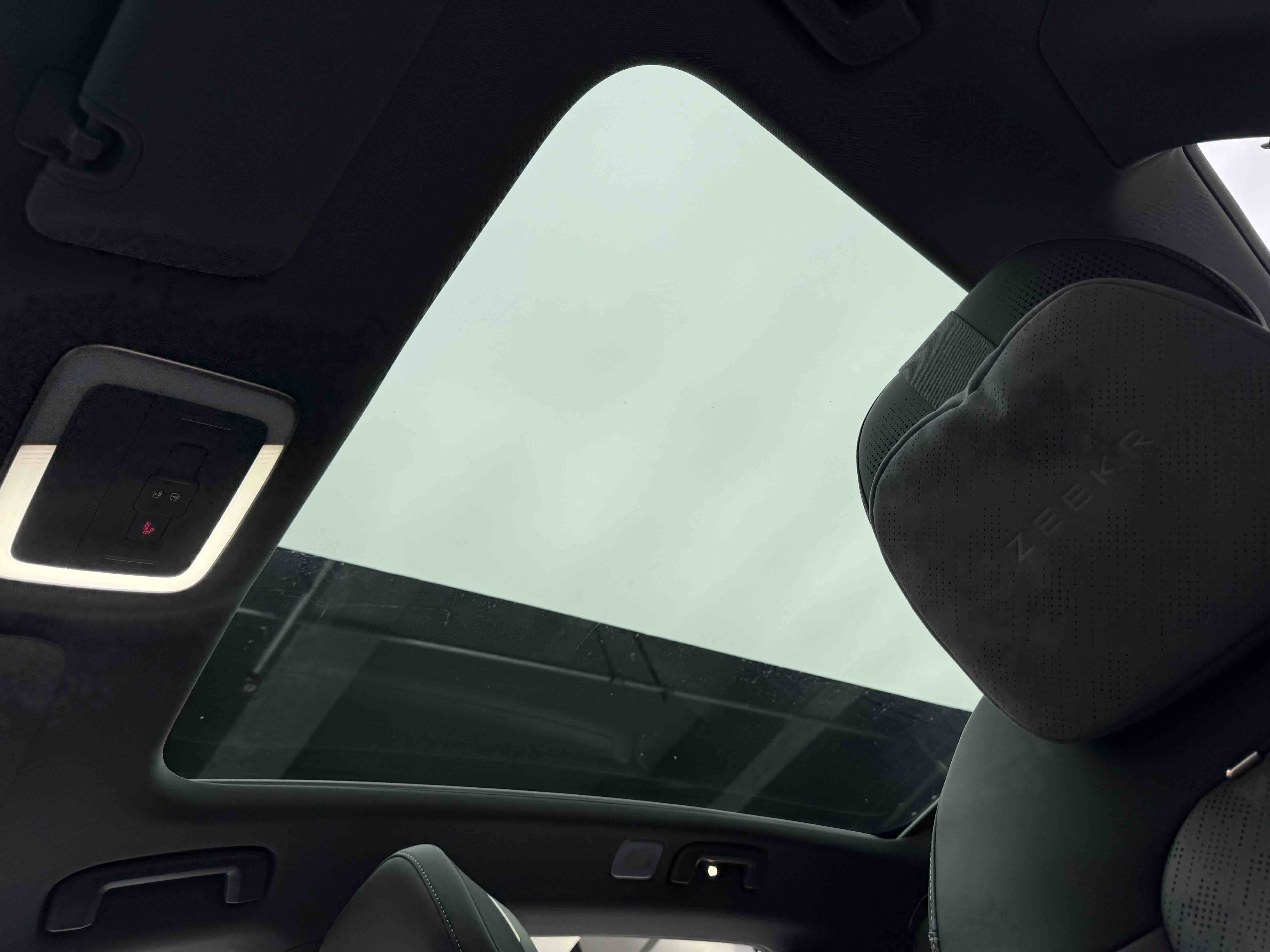 极氪 极氪7X 2025 汽车图片 #15