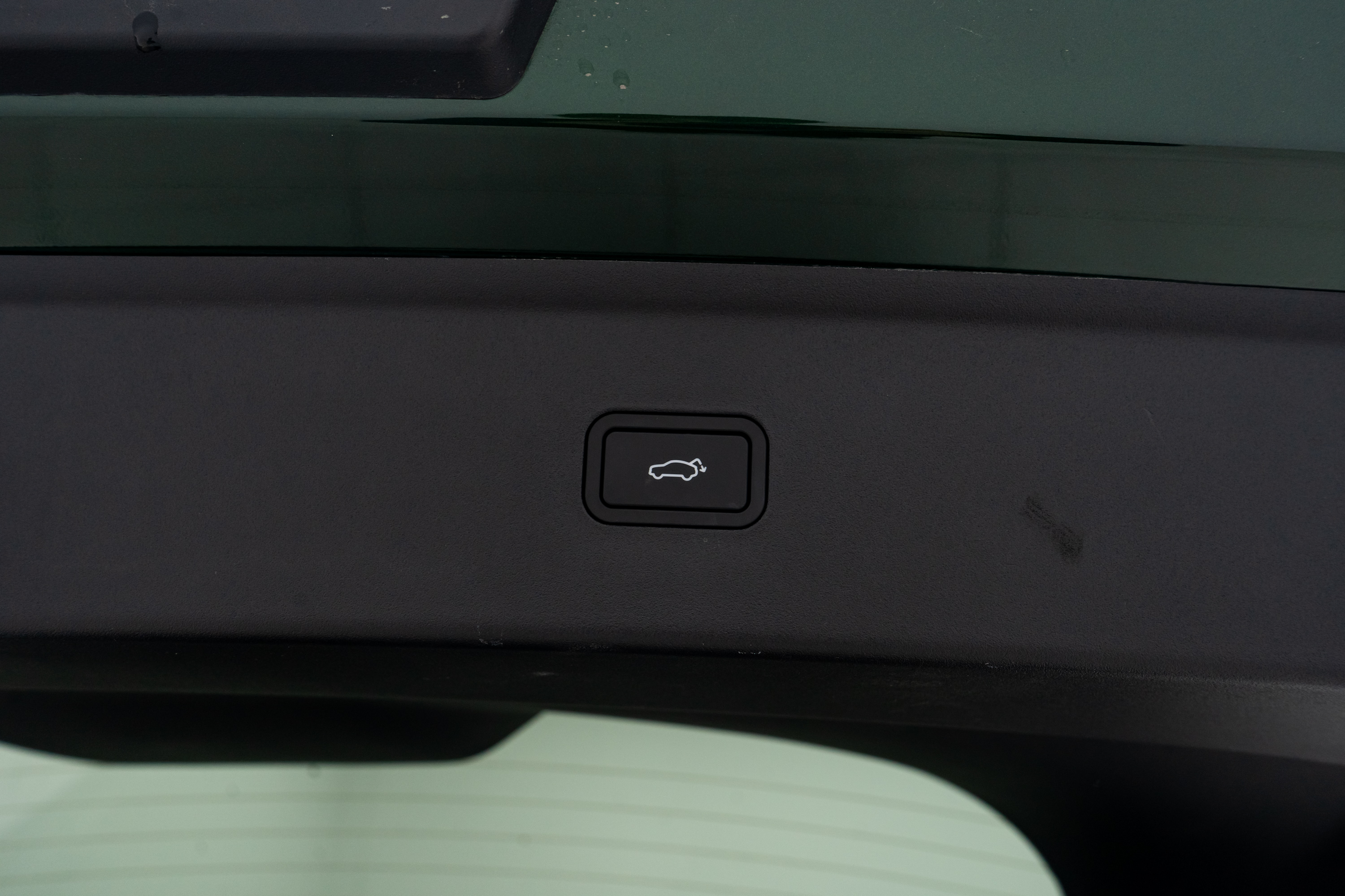 Zeekr 7X 2024 car image #15