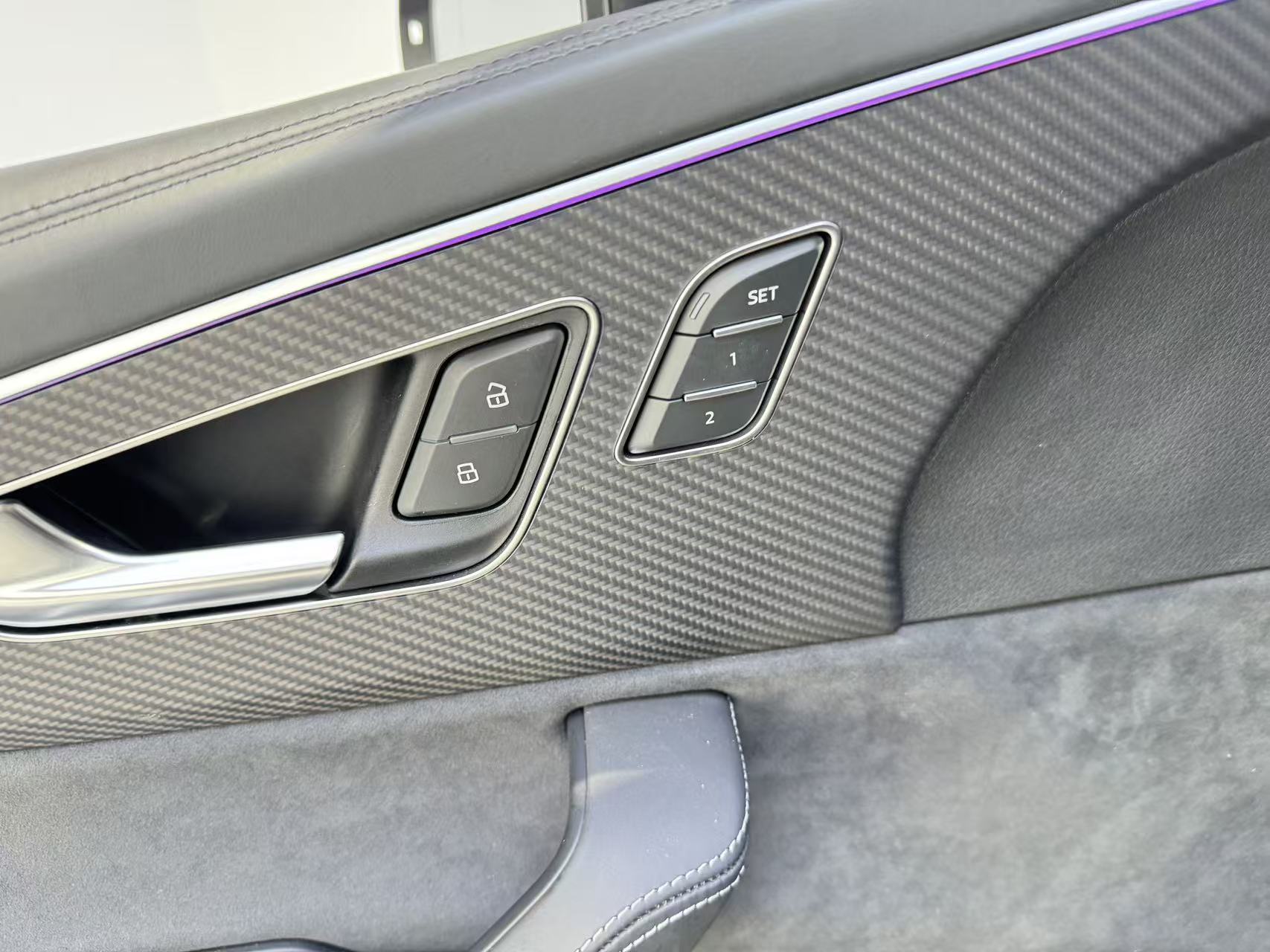 Audi SQ7 2024 #15 Audi SQ7 2024 car image #15