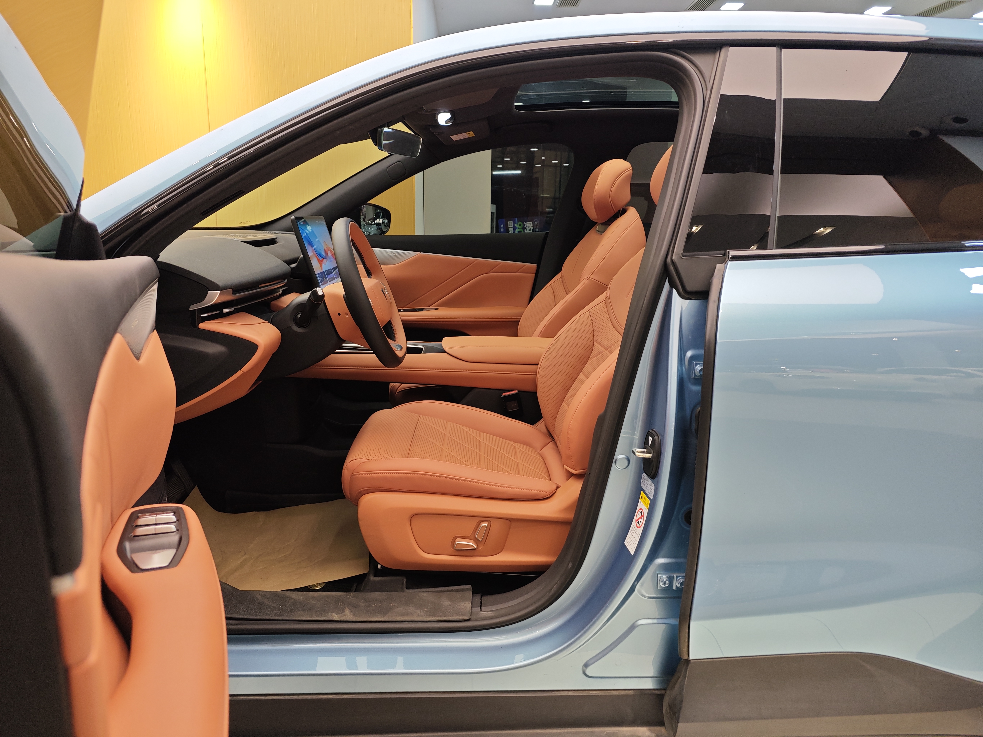 Deepal S05 2025 immagine di auto #15