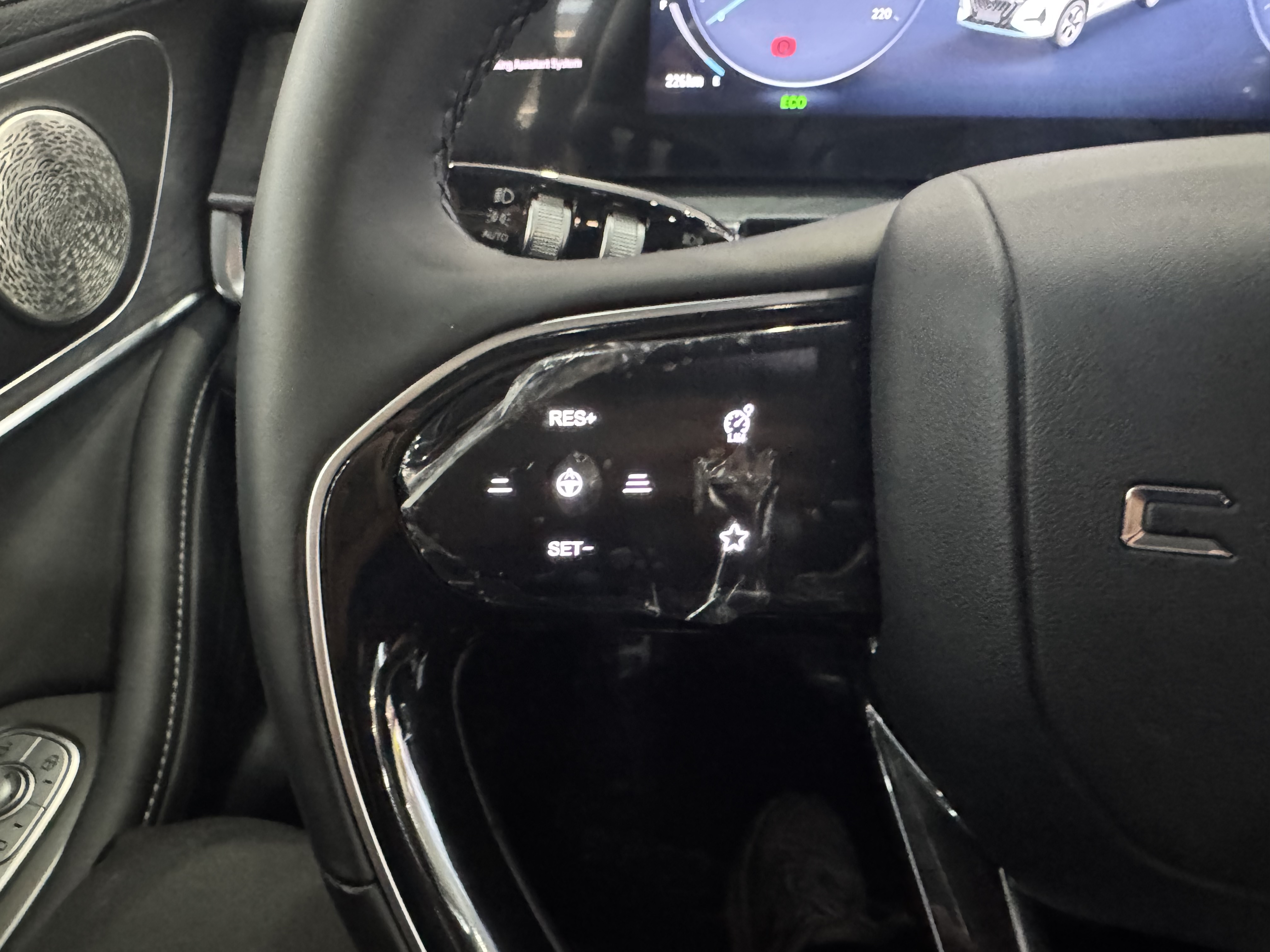 Chery Tiggo 8 PRO New Energy 2025 car image #15