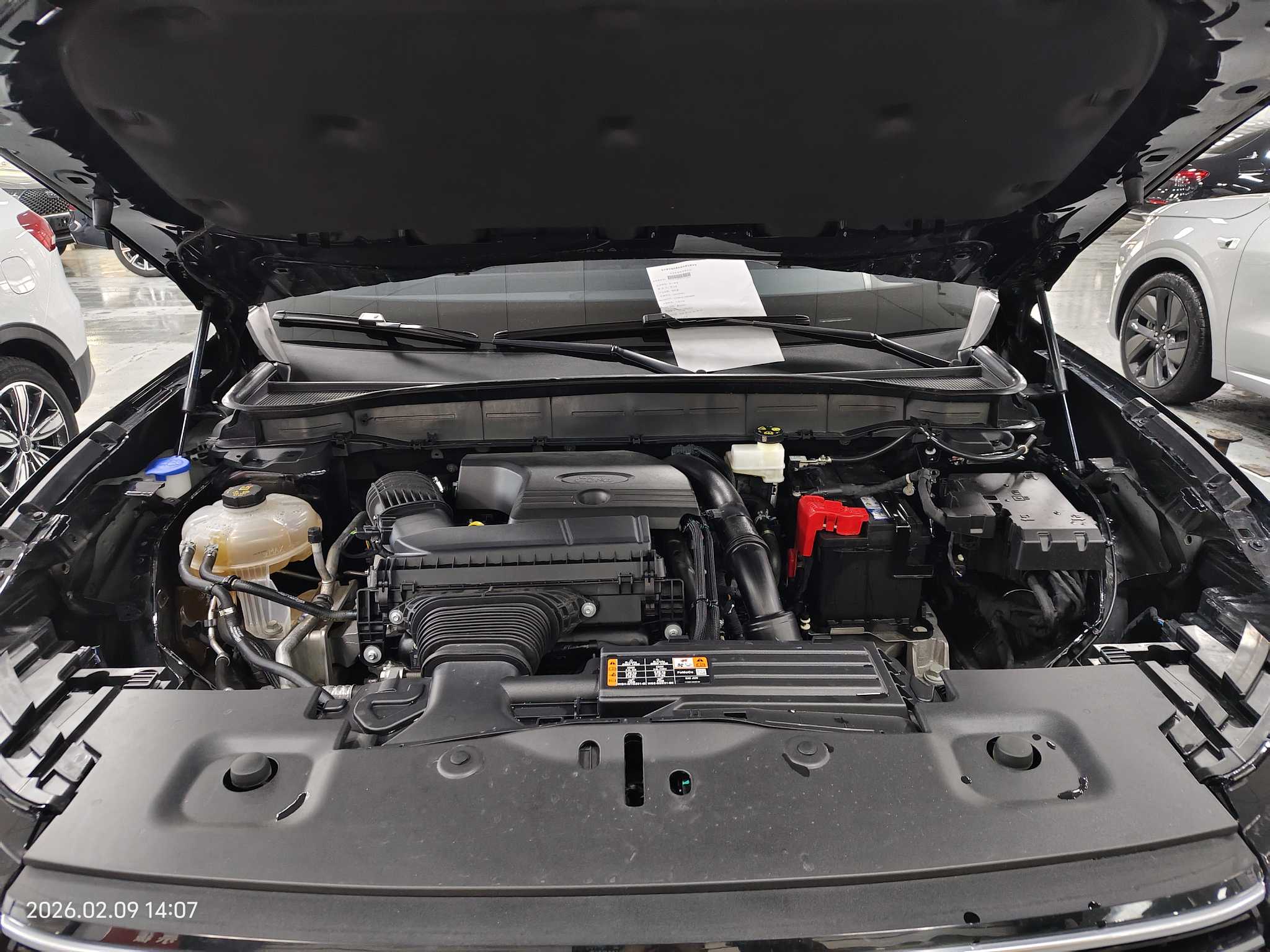 Ford Edge 2025 immagine di auto #15