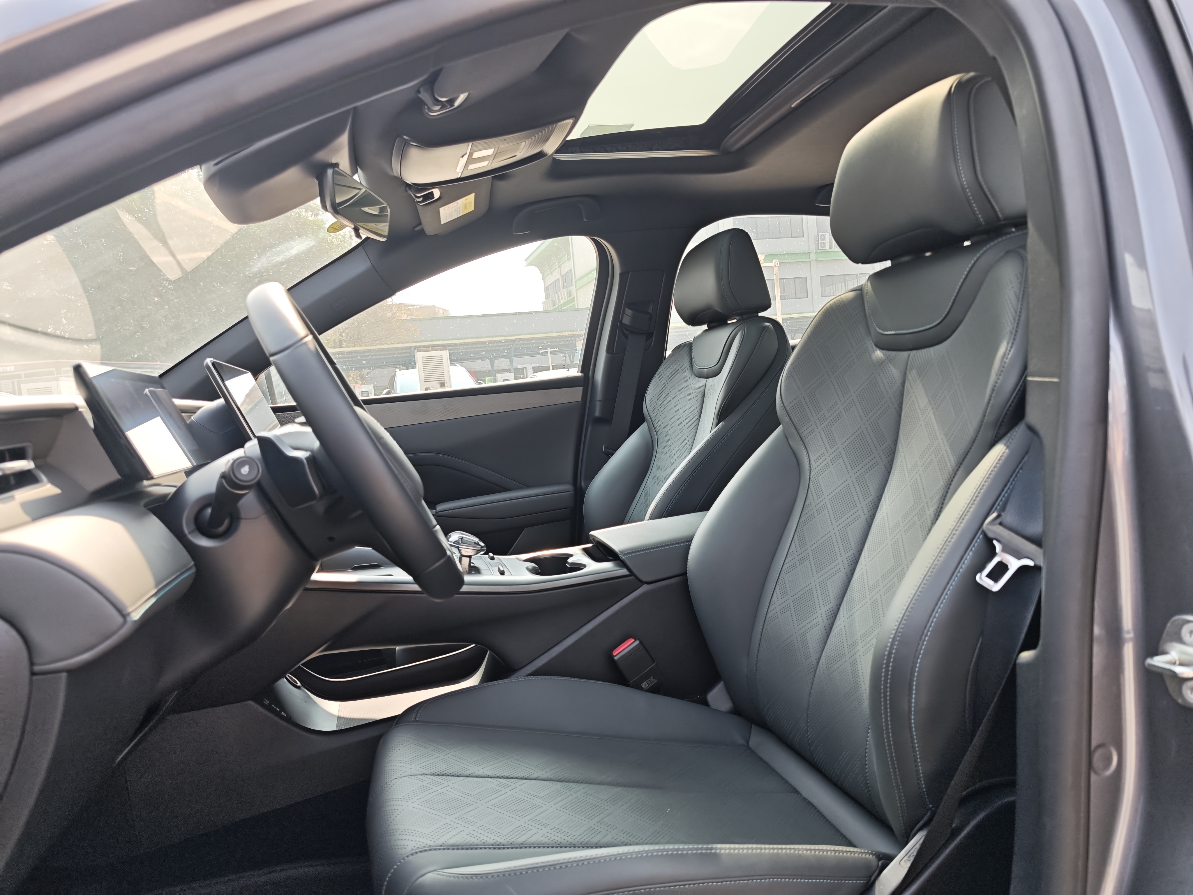 BYD Qin Plus 2025 immagine di auto #15