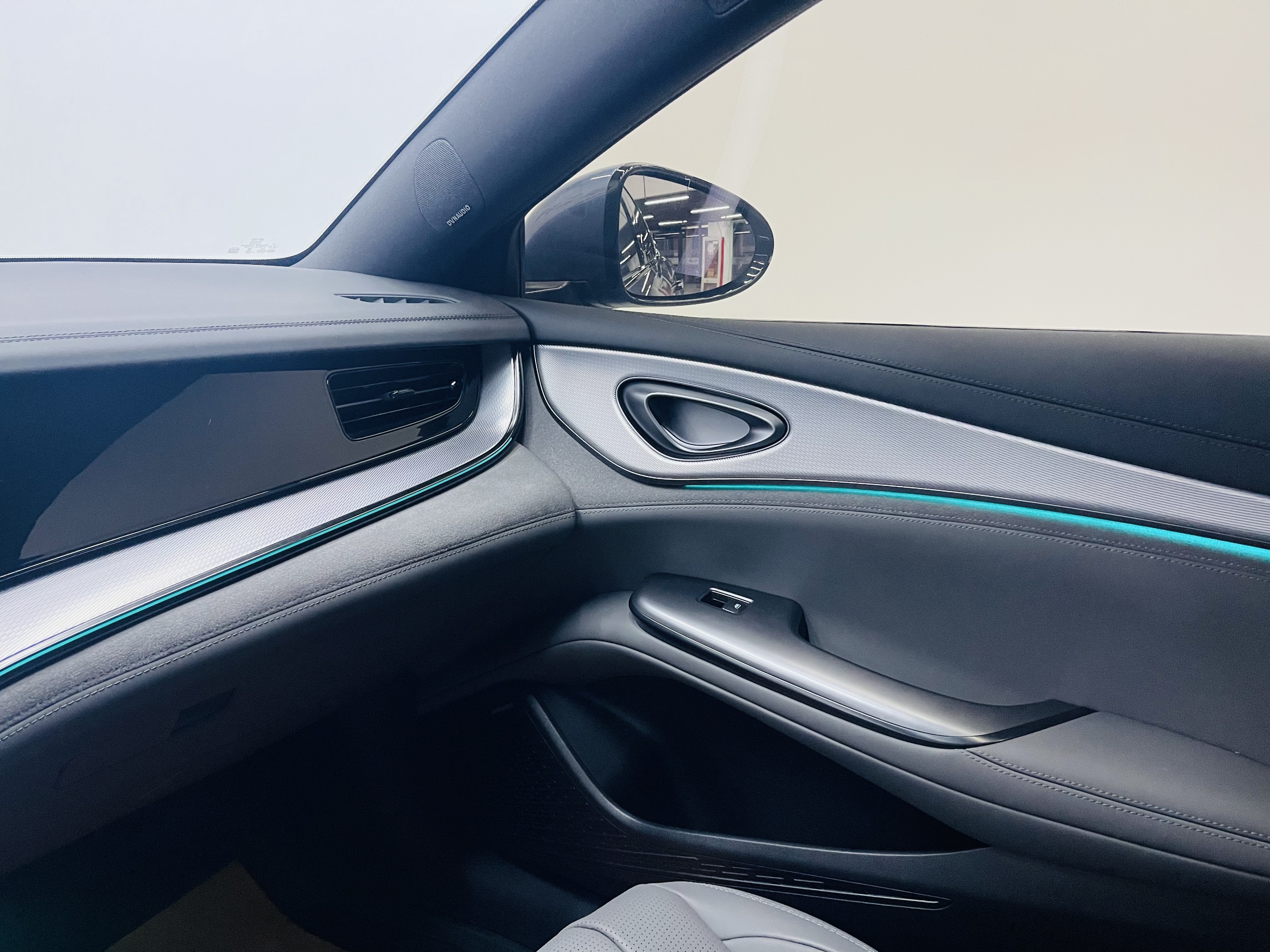 BYD Seal 07 DM-i 2025 car image #15