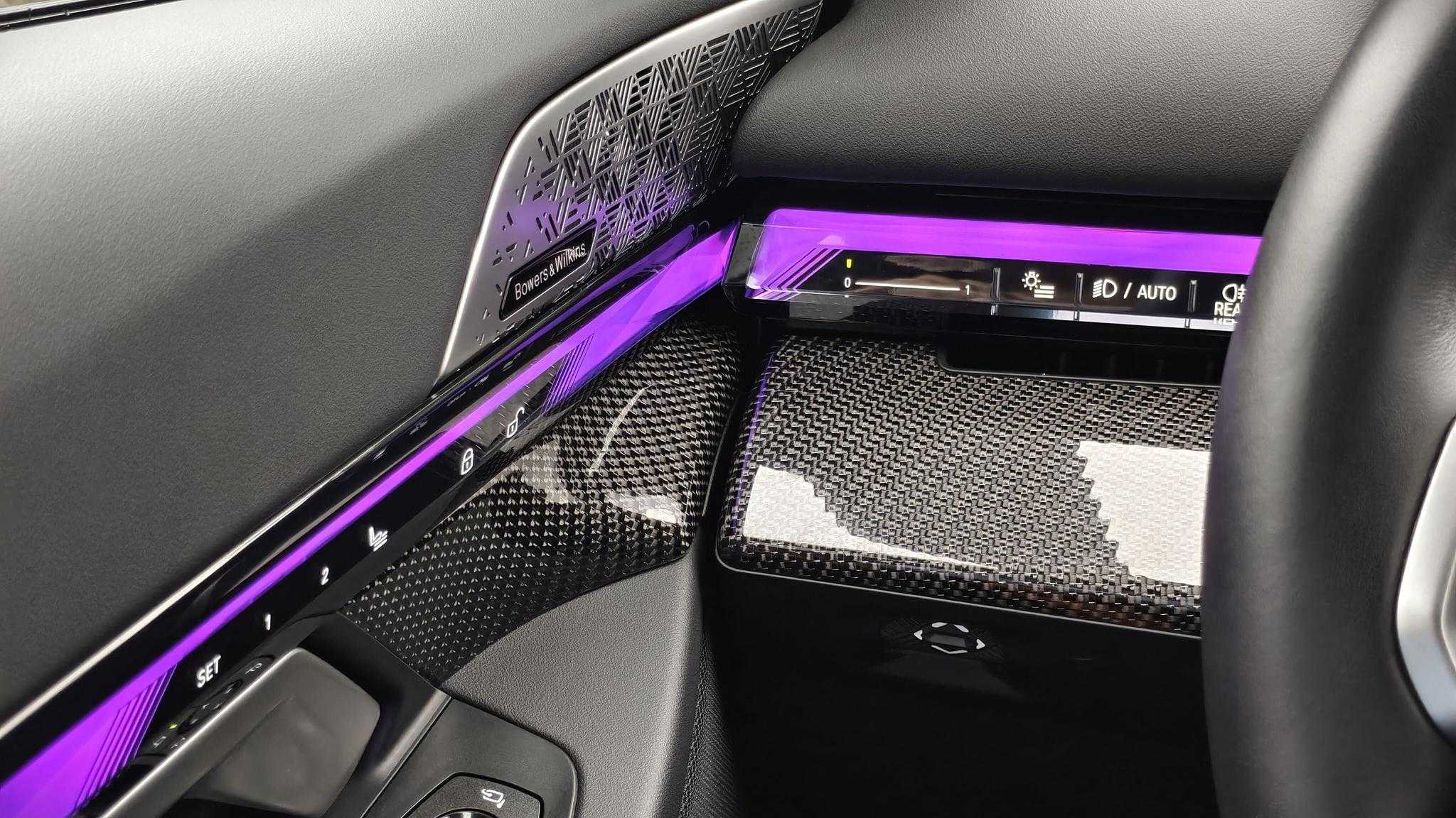 BMW M5 New Energy 2024 immagine di auto #15