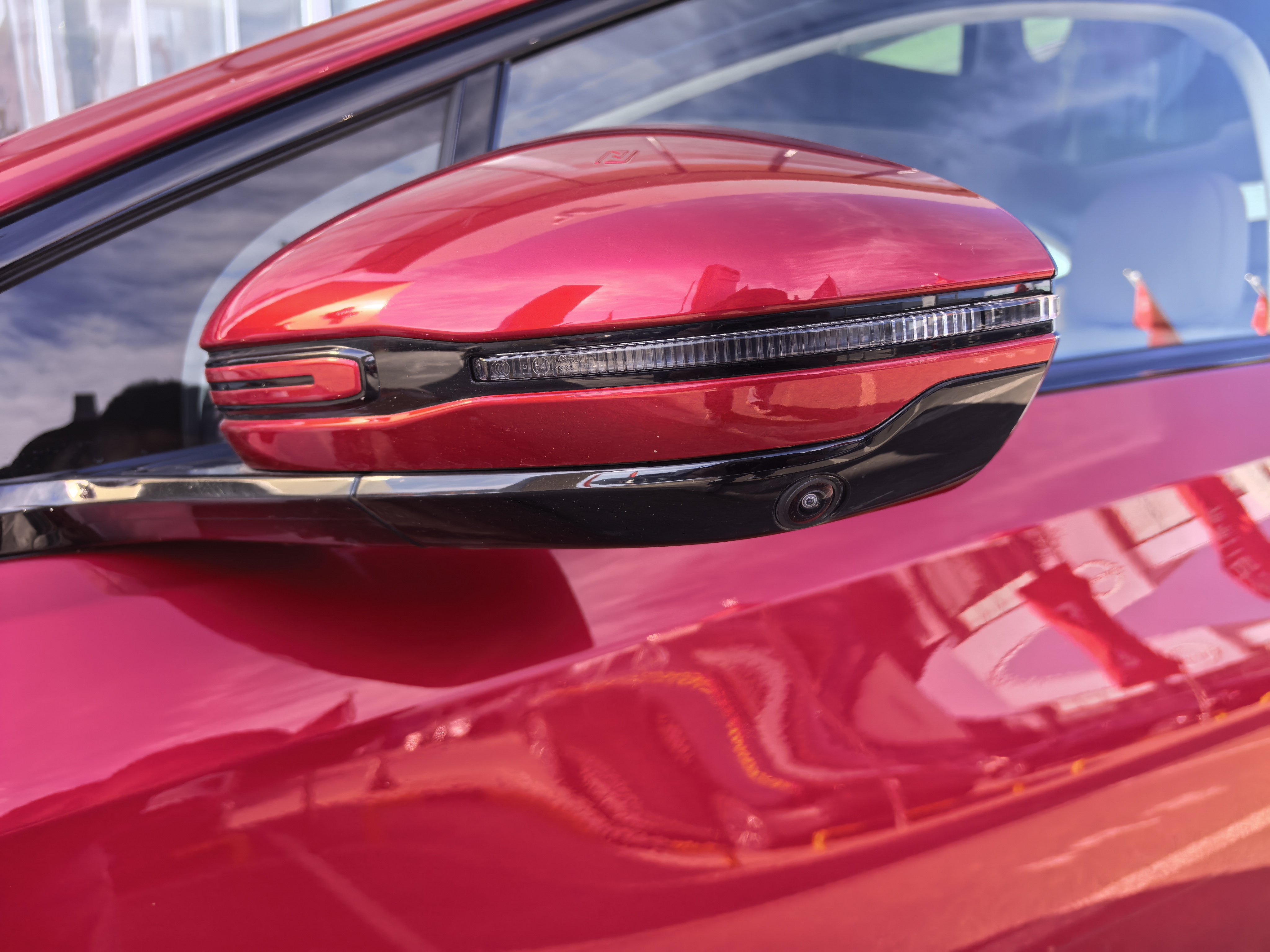 HongQi 2025 car image #15