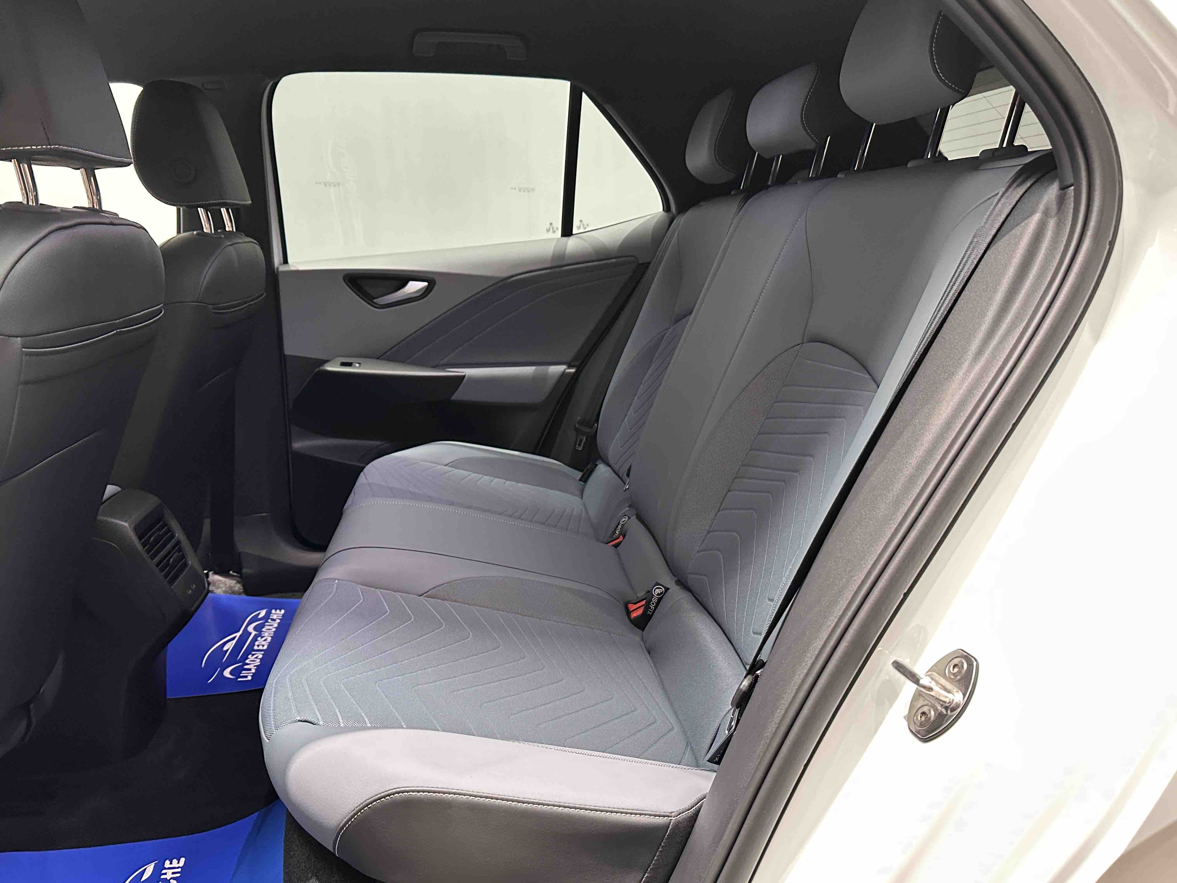 Volkswagen ID.3 2025 car image #15