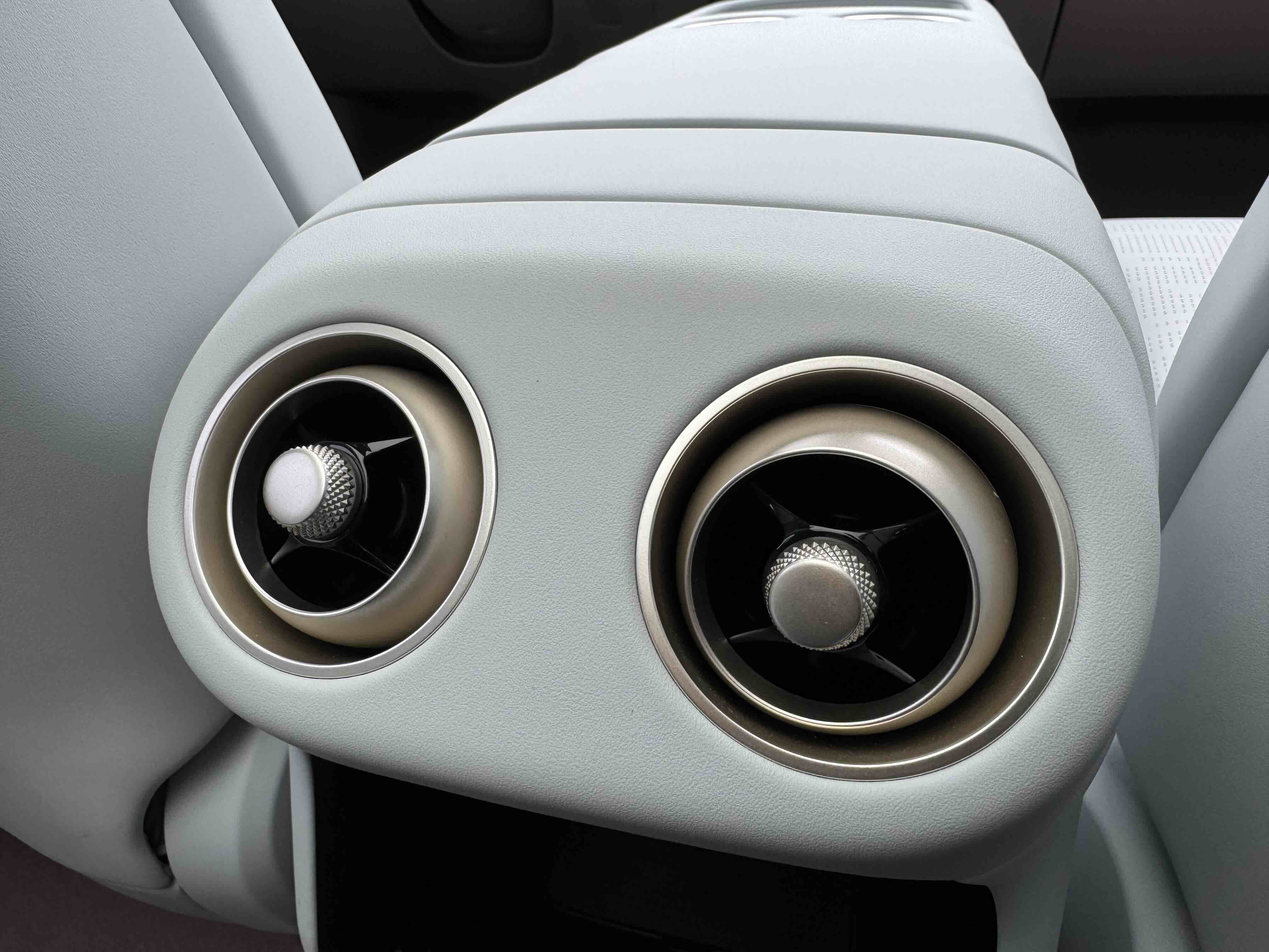 Avatr 07 2025 imagem de carro #15