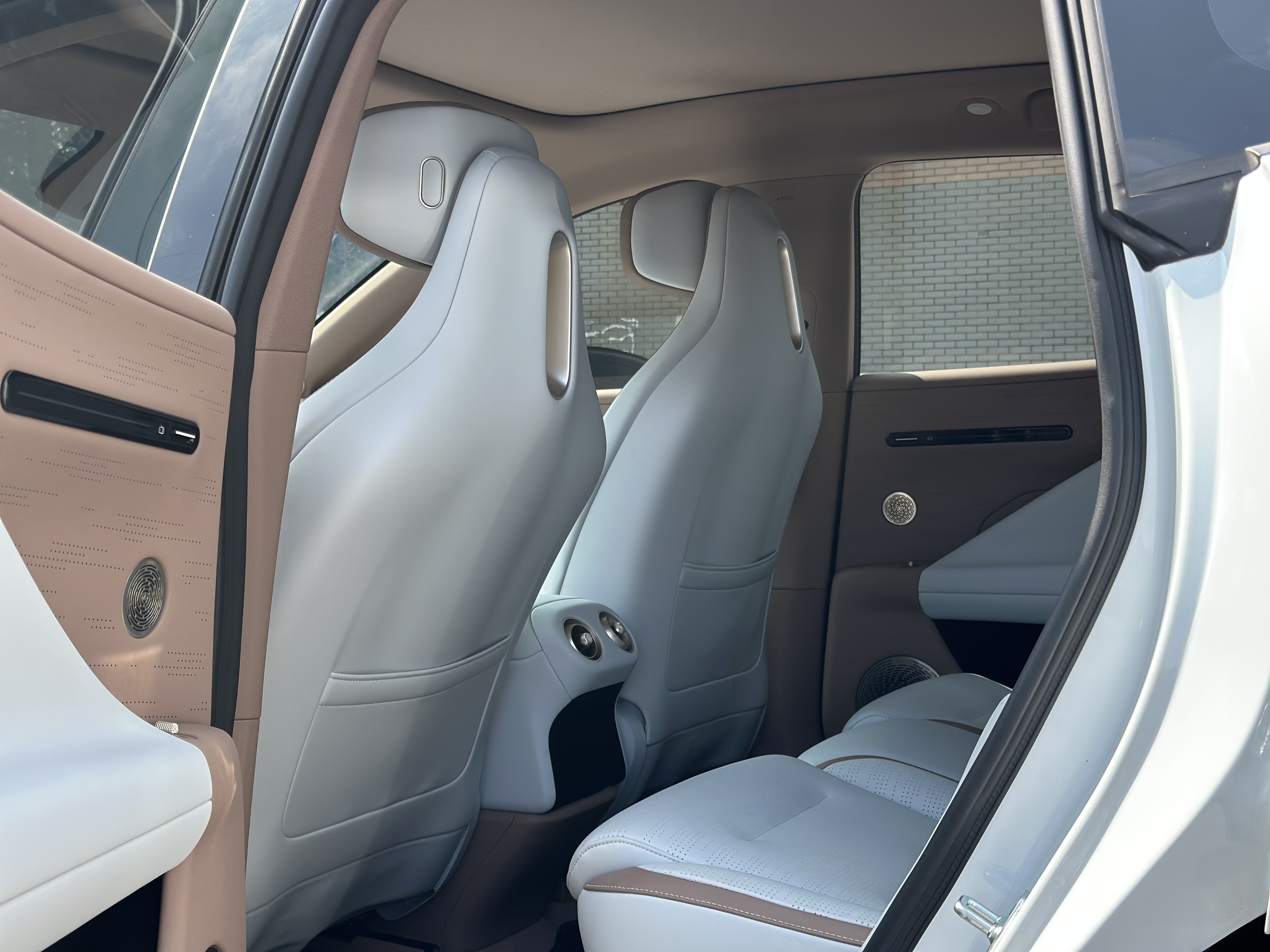 Avatr 07 2025 car image #15