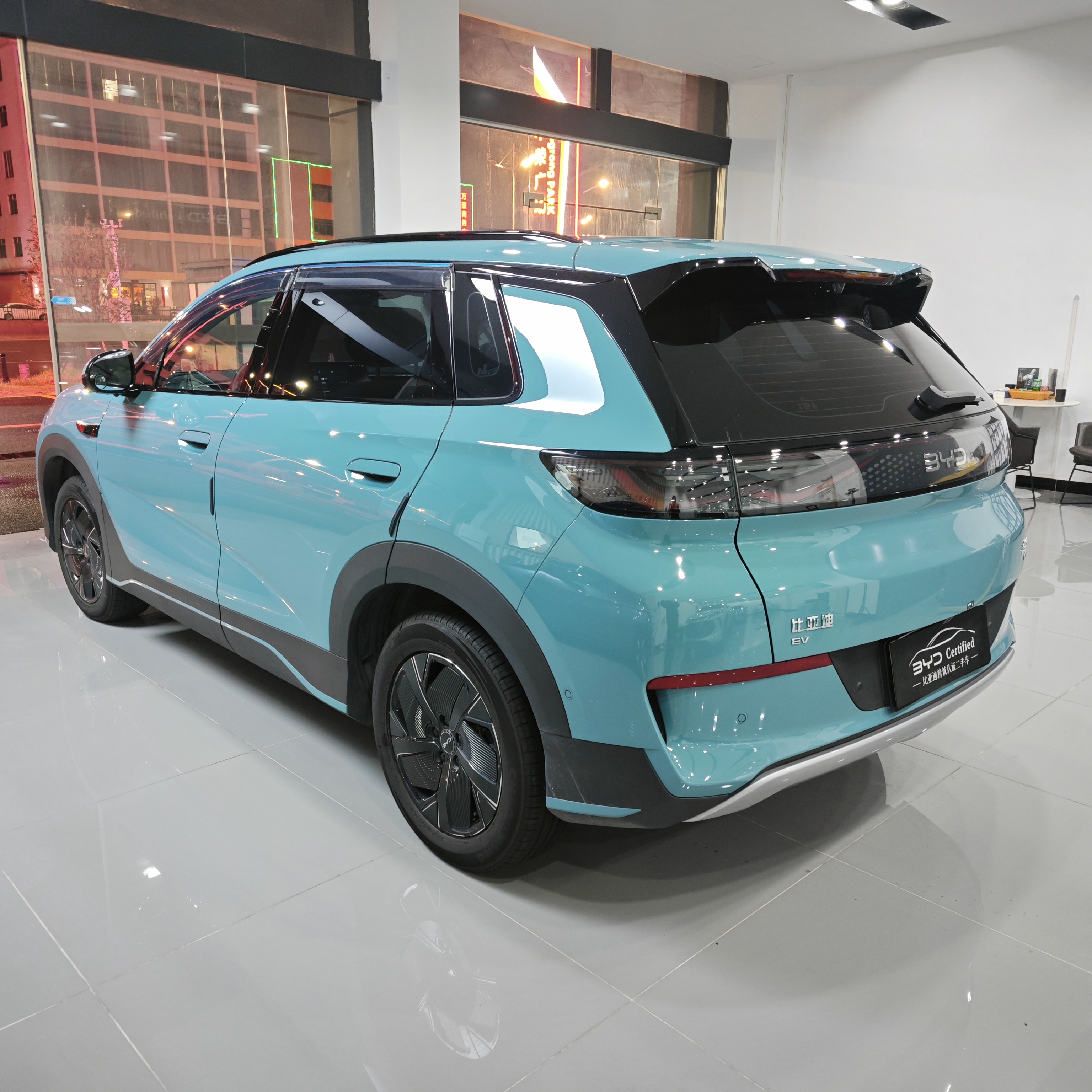 BYD Sea Lion 05 EV 2025 car image #15