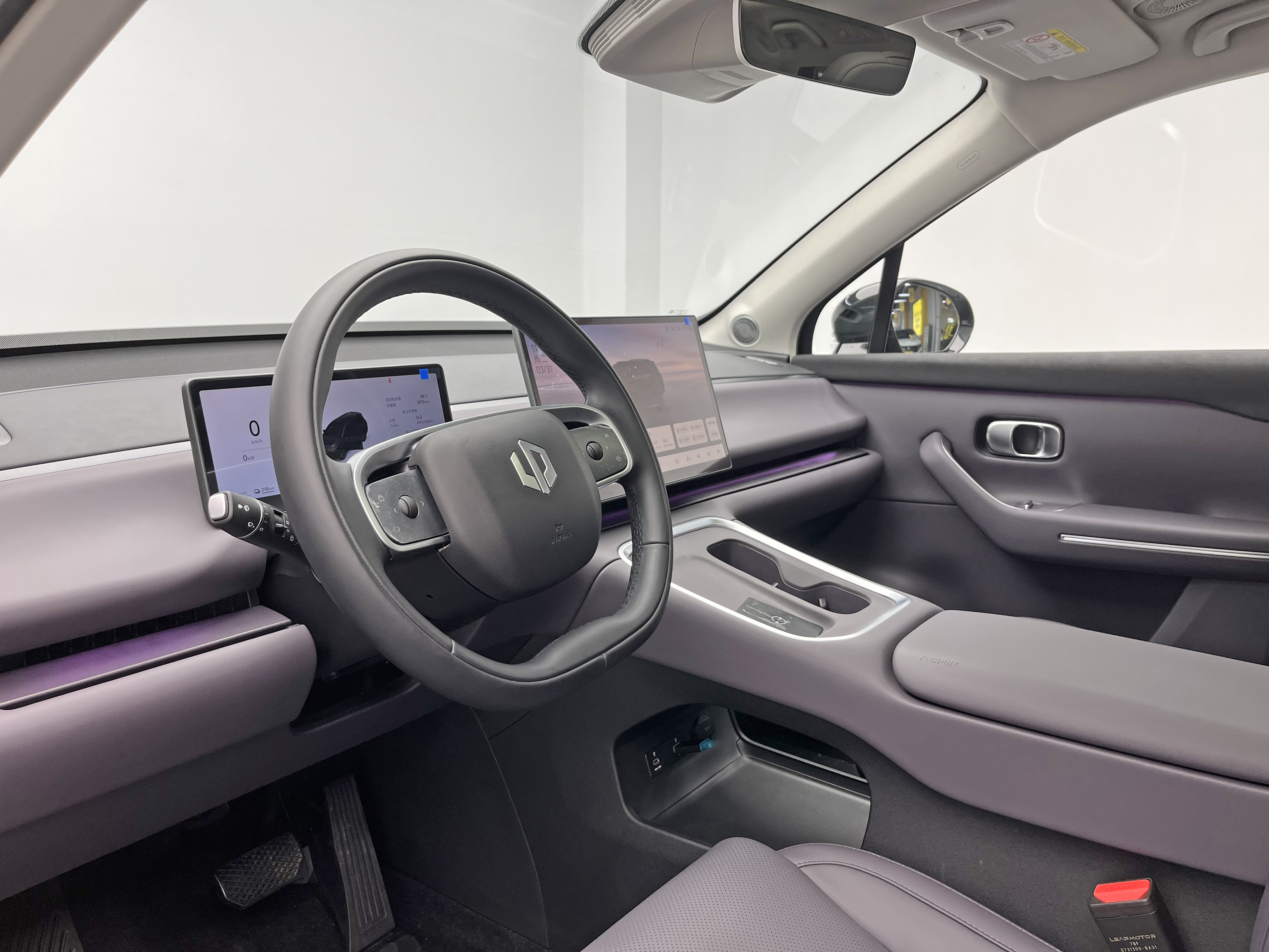 零跑汽车 零跑C16 2025 汽车图片 #15