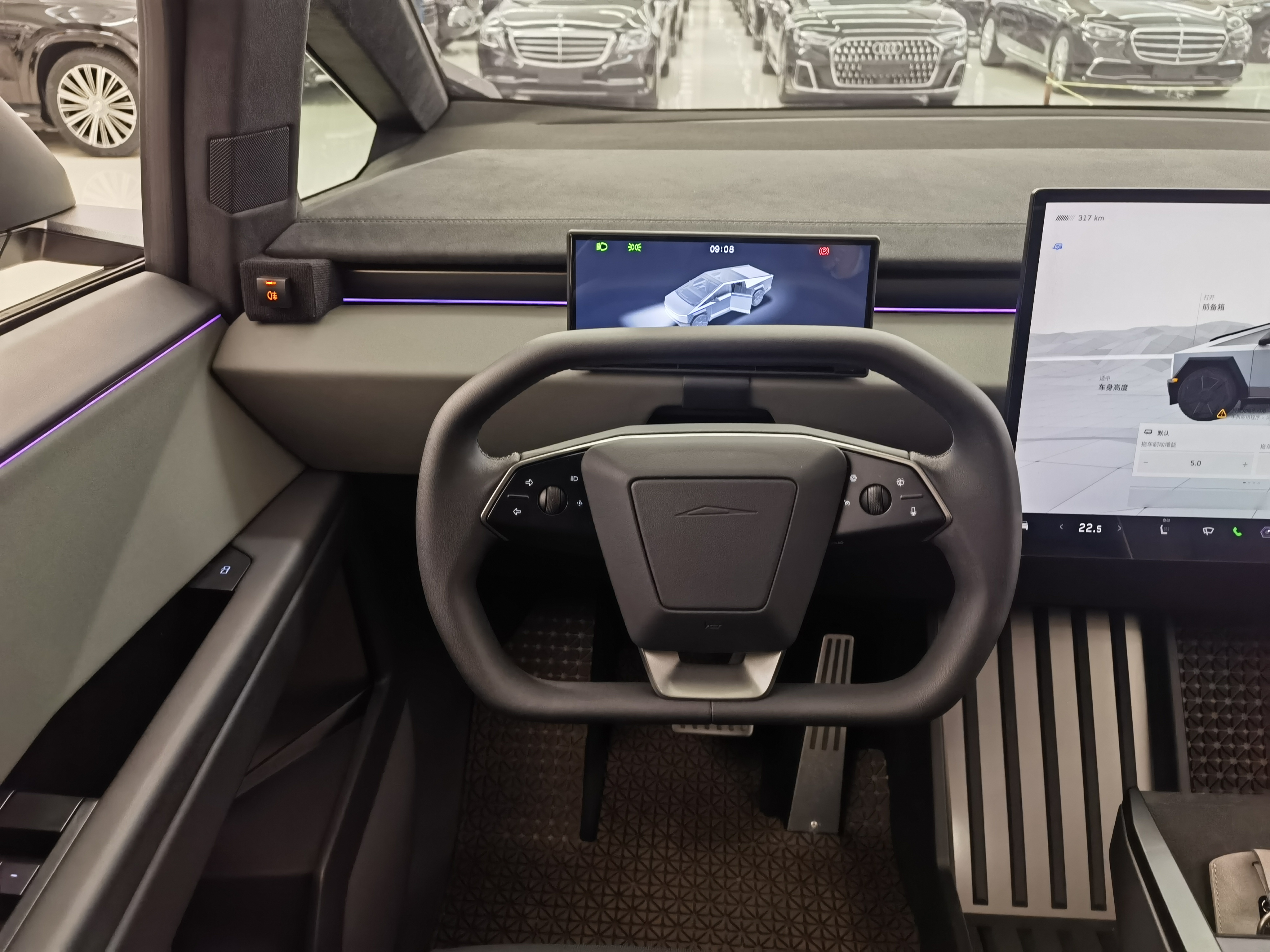 特斯拉 赛博越野旅行车 2025 汽车图片 #15