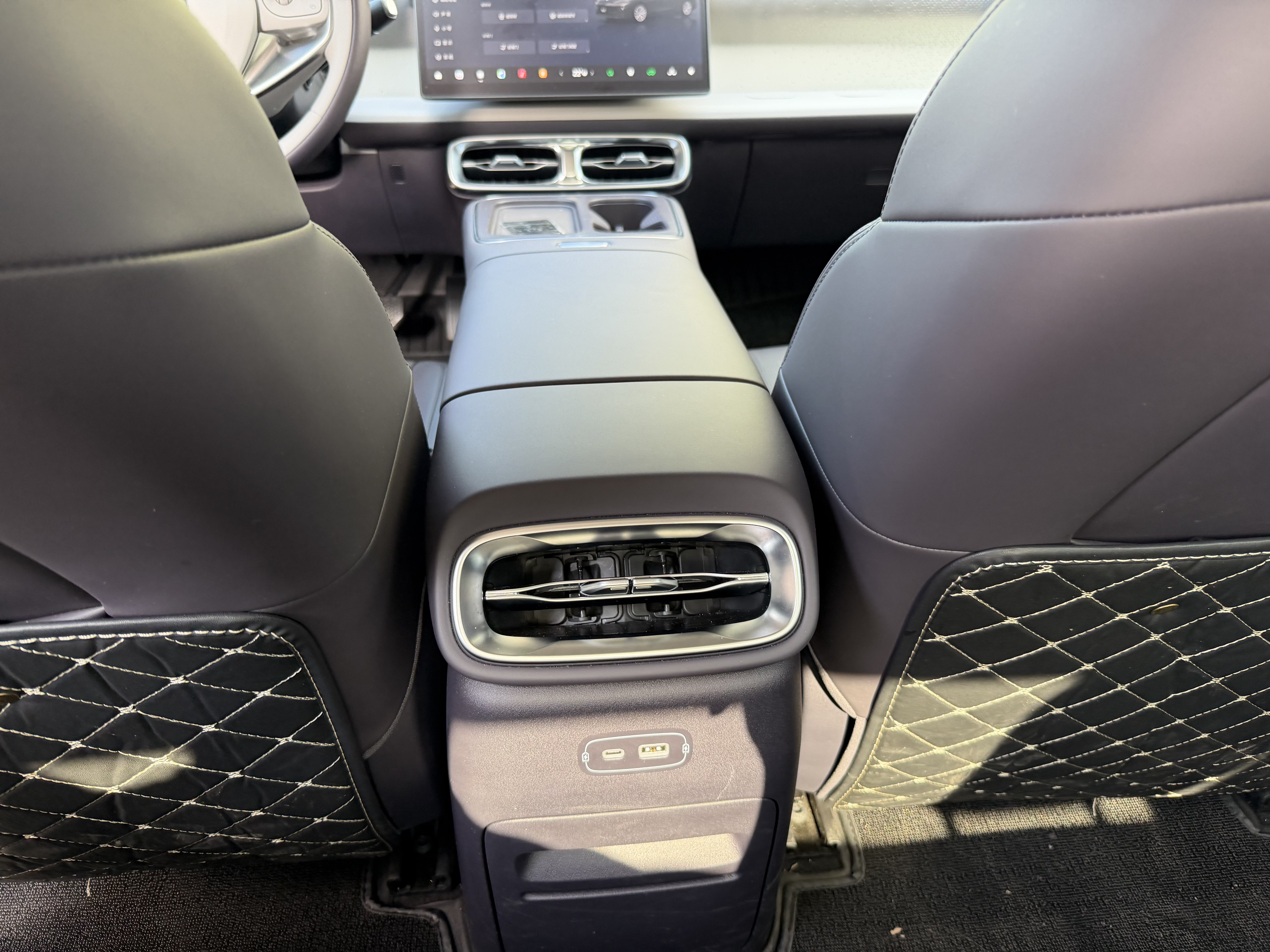 零跑汽车 零跑B01 2025 汽车图片 #15