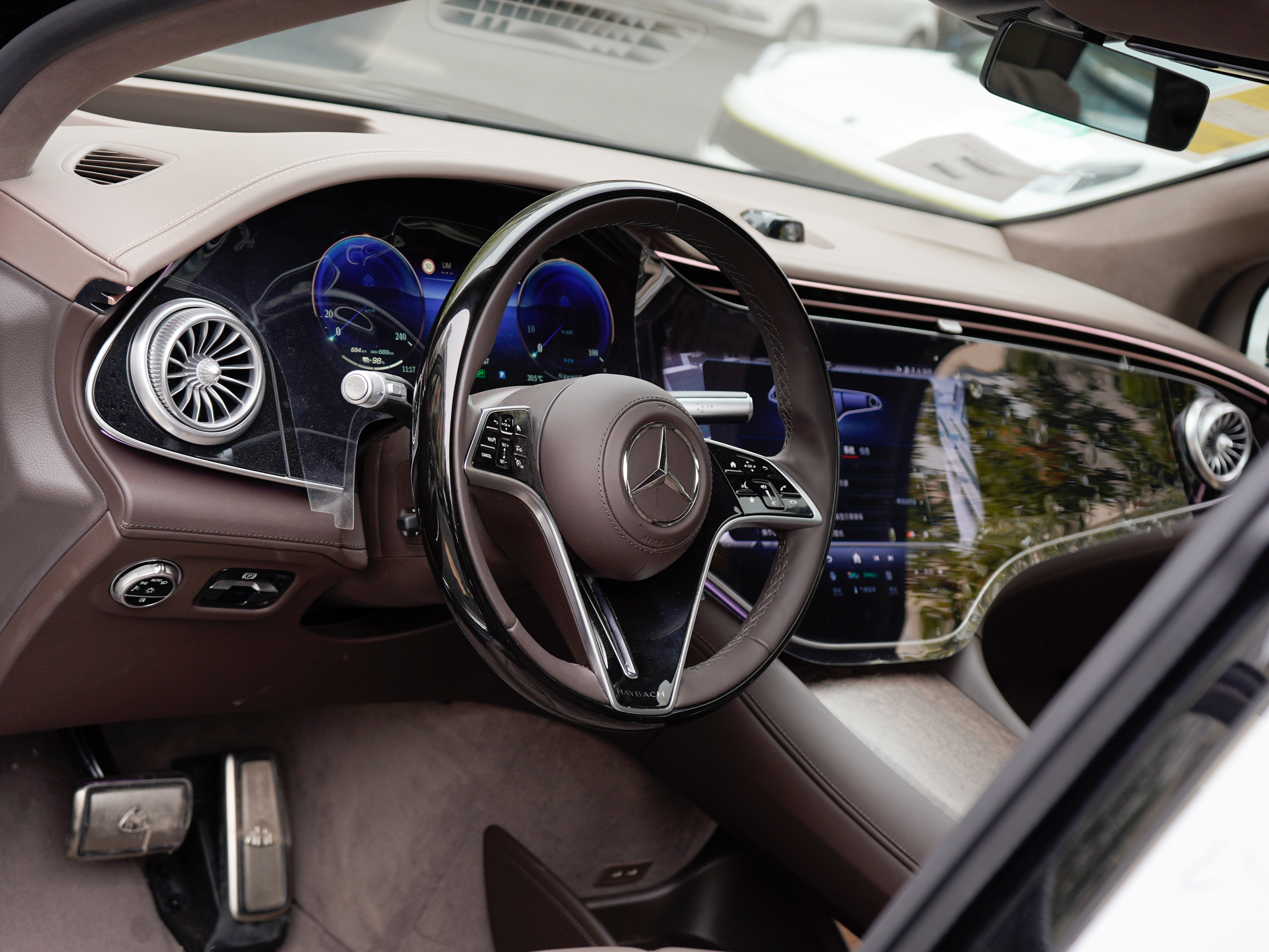 Mercedes-Benz MaybachEQS SUV 2025 #15 Mercedes-Benz MaybachEQS SUV 2025 imagen de coche #15