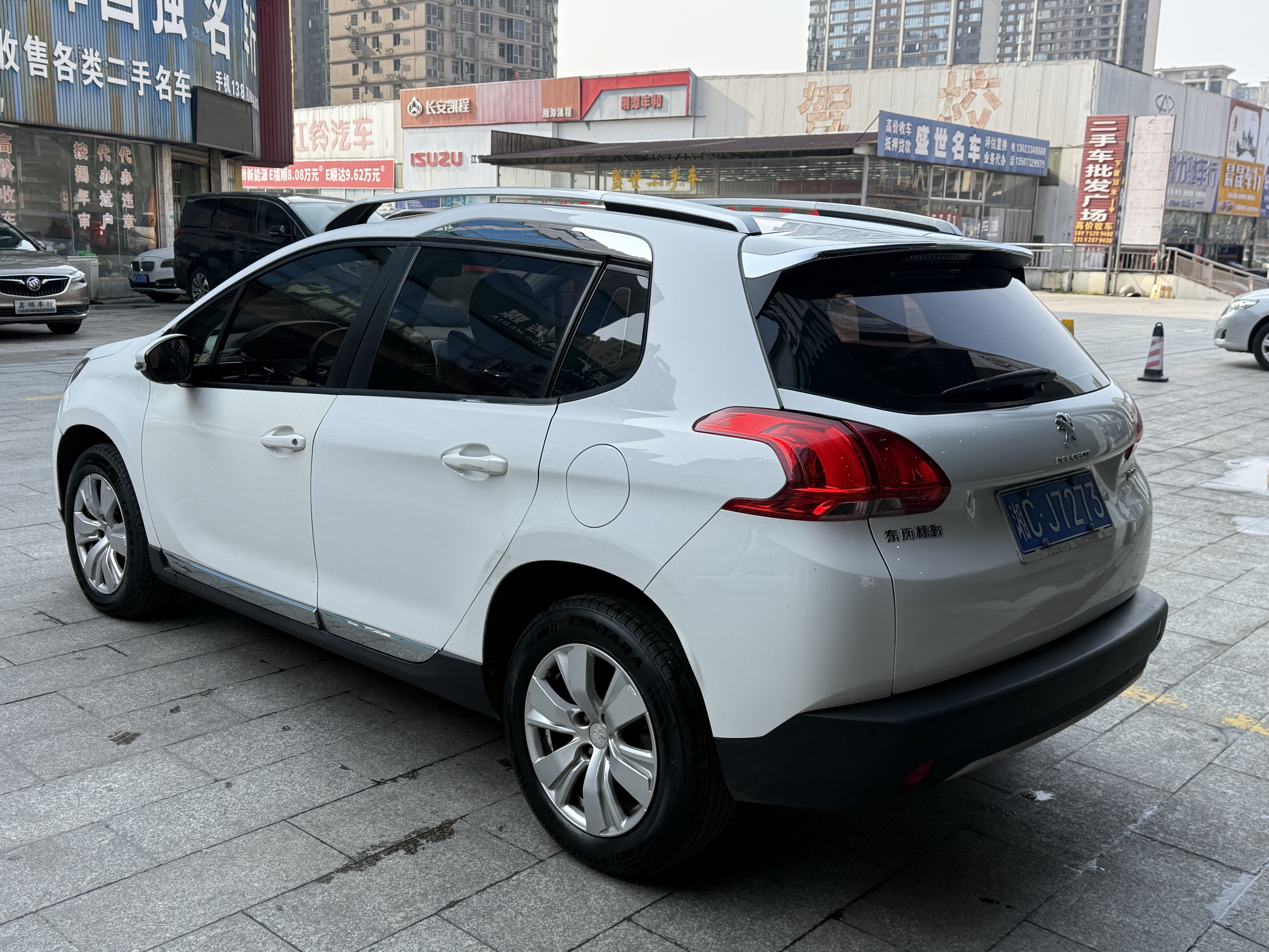 Peugeot 2008 2014 car image #15