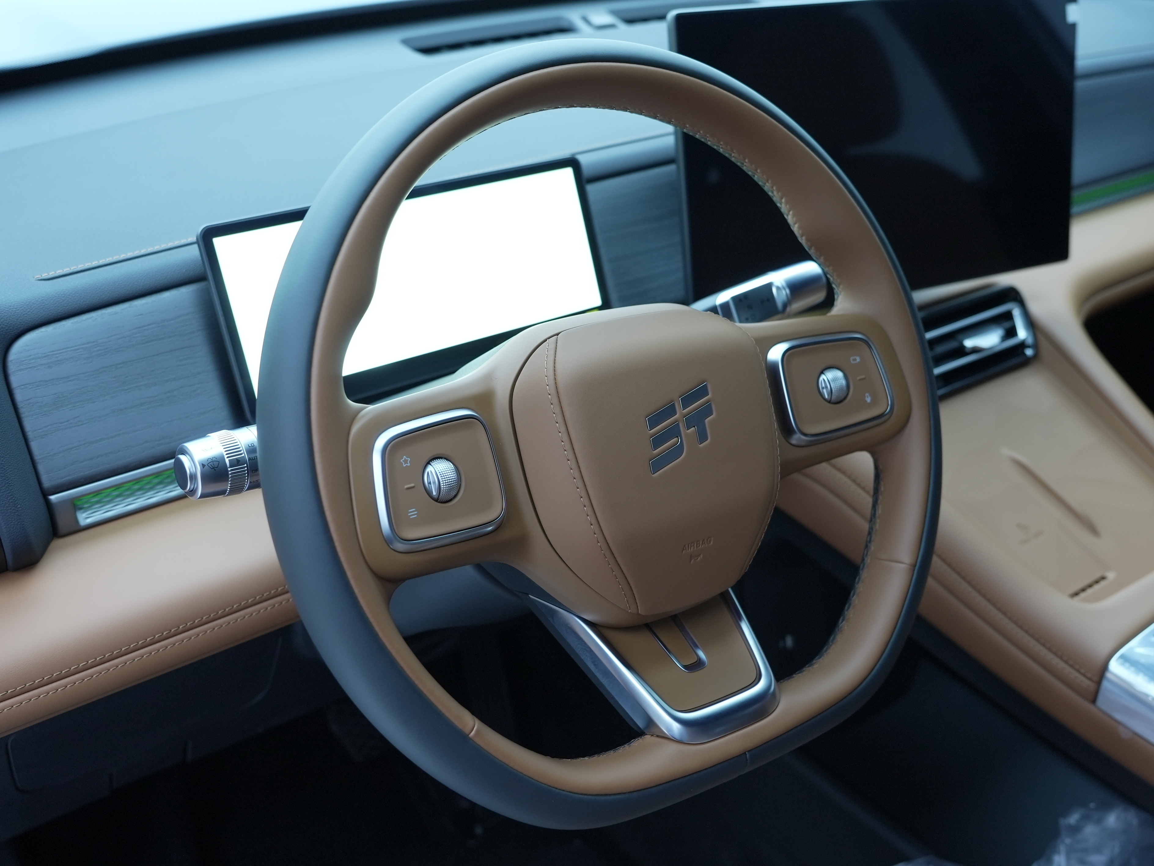 Jetour X70L 2026 car image #15