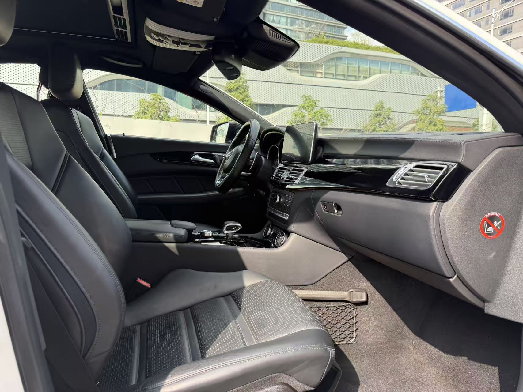 Mercedes-Benz CLS AMG 2016 car image #15