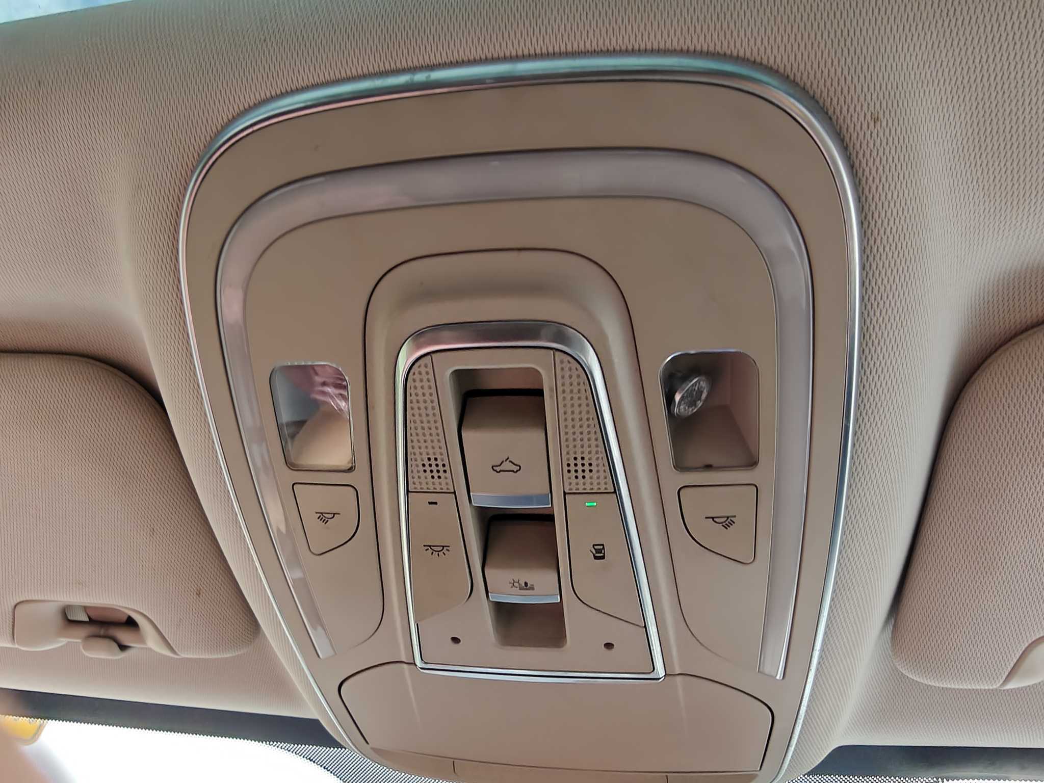 BYD M9 2016 immagine di auto #15