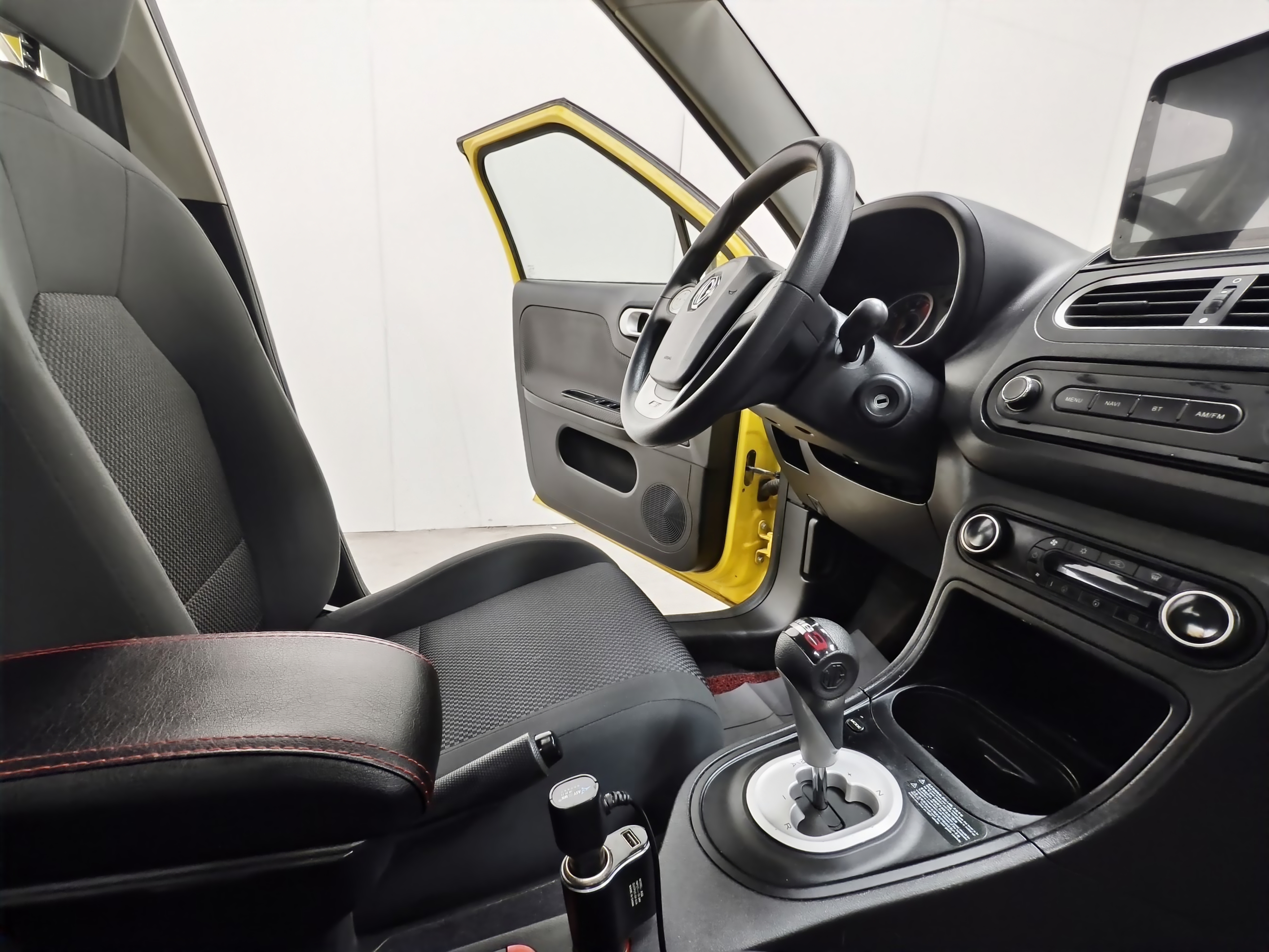 MG 3 2015 immagine di auto #15