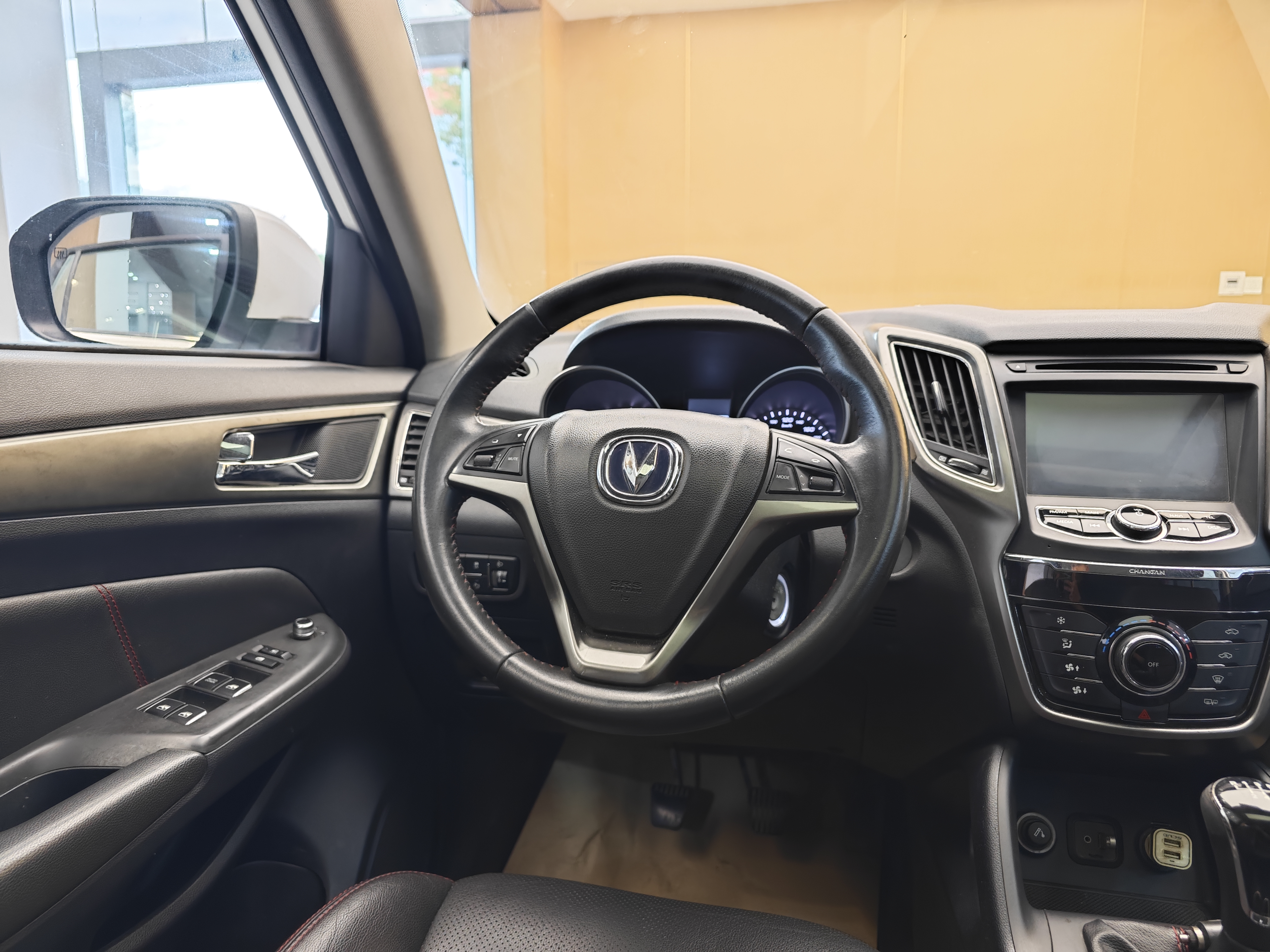 长安 长安CS75 2015 汽车图片 #15