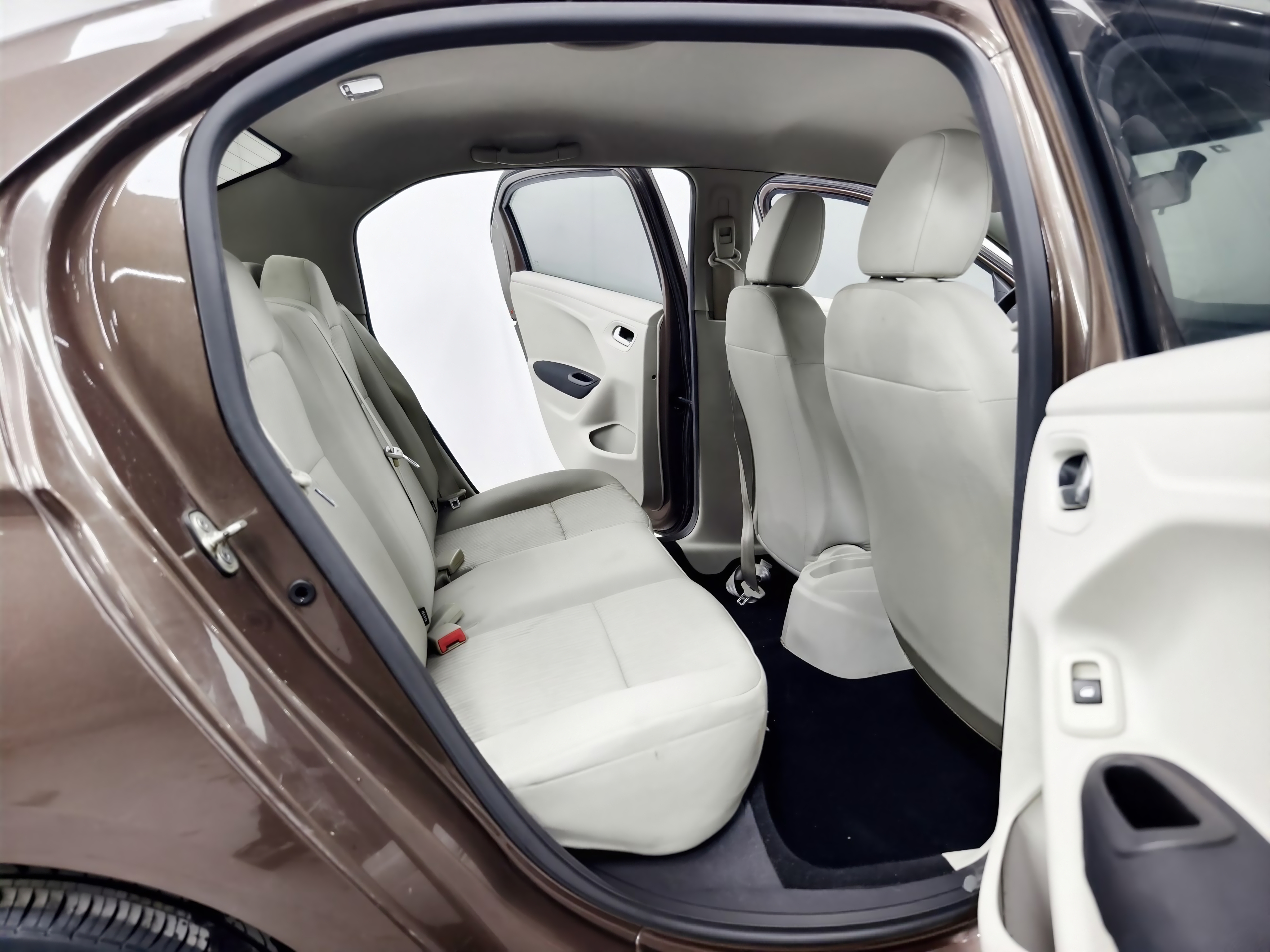 Citroen C-Elysée 2014 imagem de carro #15